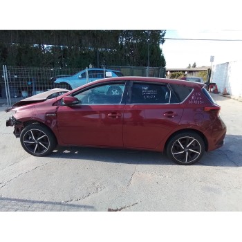 toyota auris del año 2017