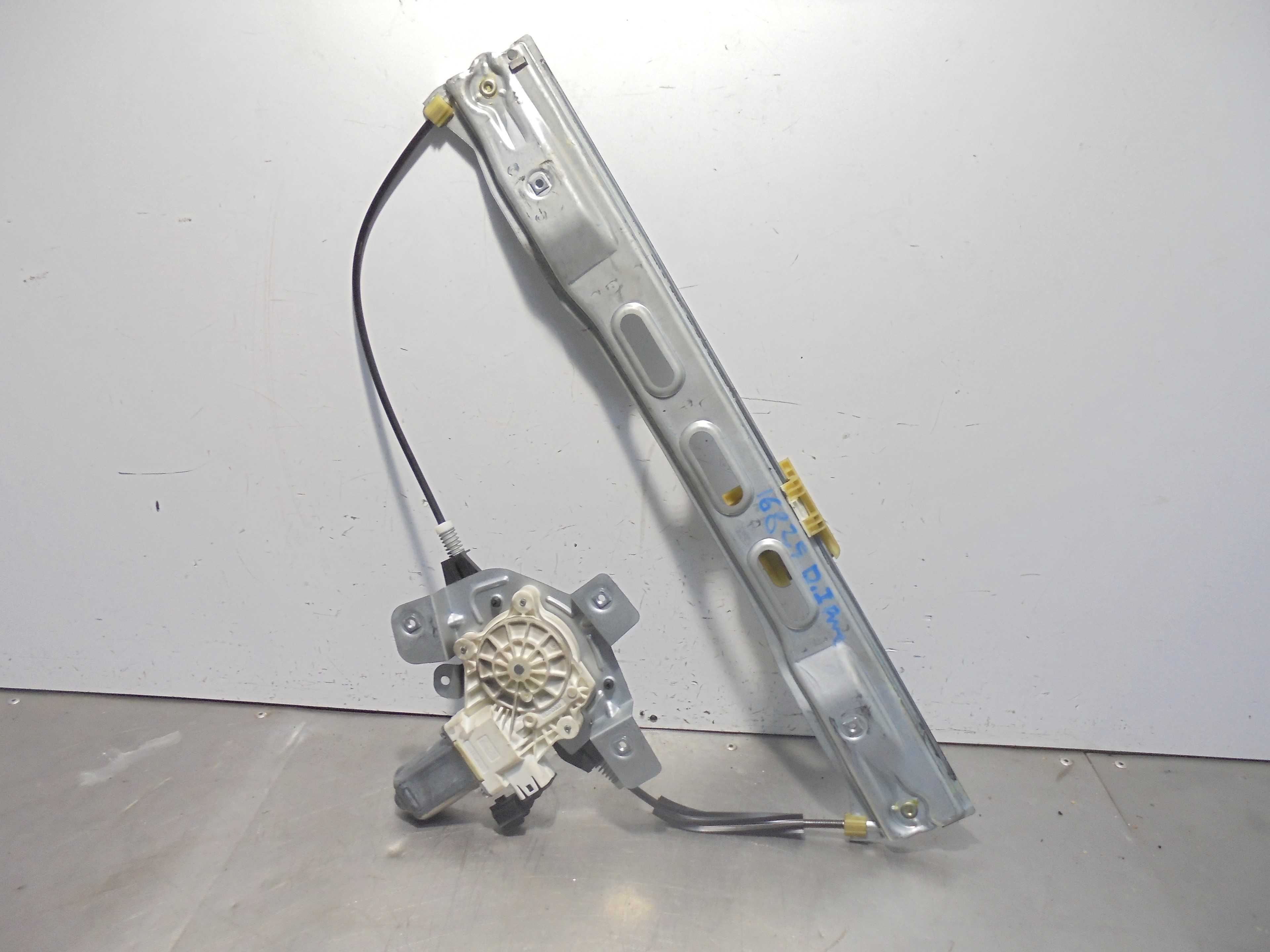 Recambio de elevalunas delantero izquierdo para ford tourneo courier (c4a) ambiente referencia OEM IAM ET76A23201 ELECTRICO BROS