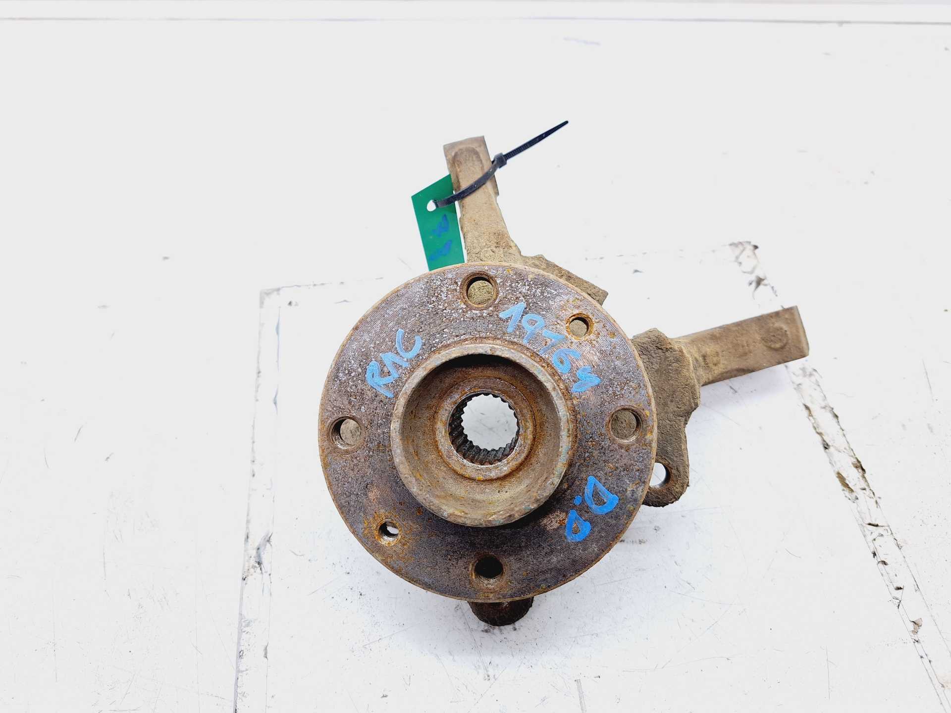 Recambio de mangueta delantera derecha para renault kangoo (f/kc0) authentique referencia OEM IAM   