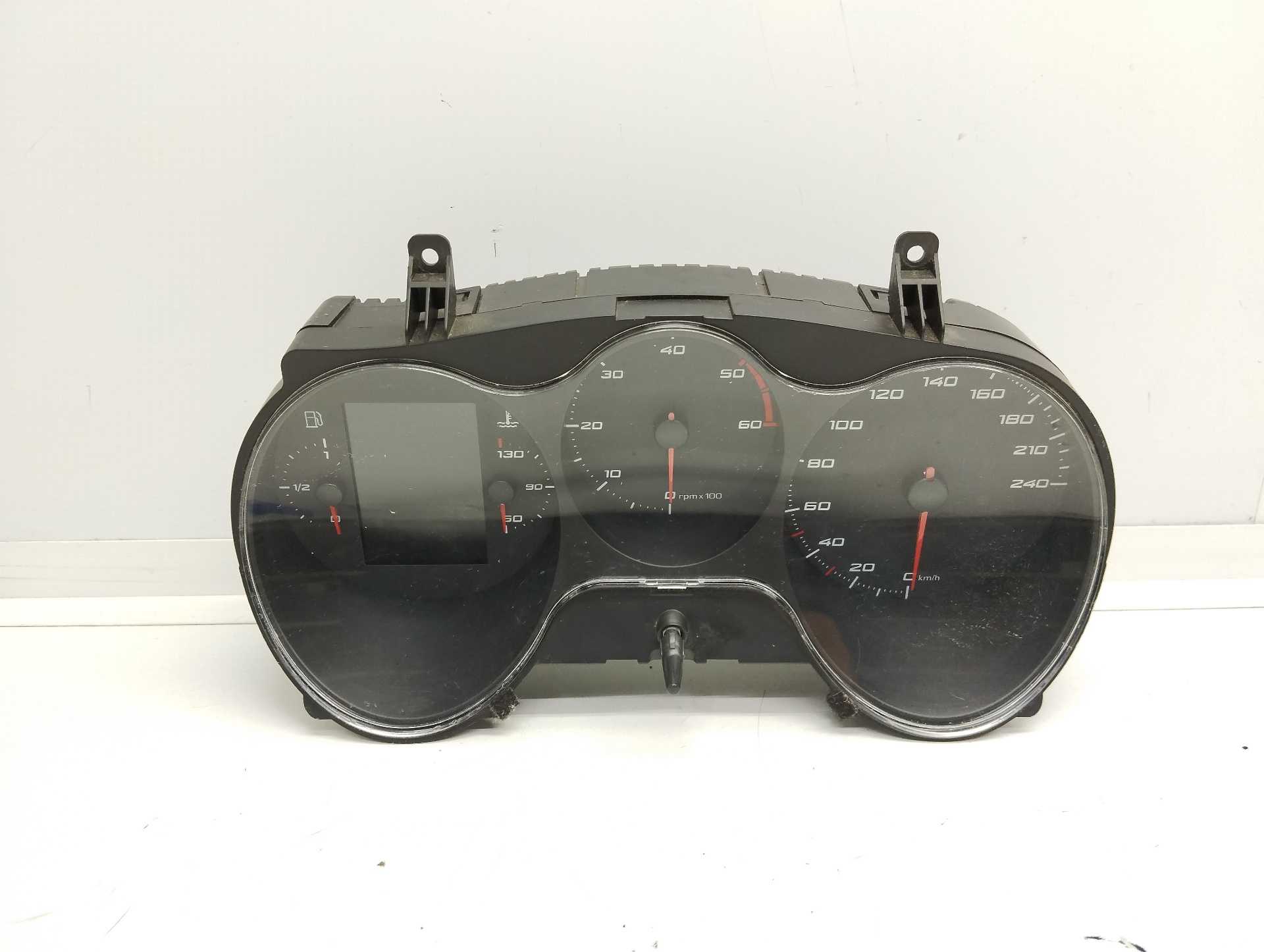 Recambio de cuadro instrumentos para seat leon (1p1) 1.6 tdi referencia OEM IAM A2C53279951  