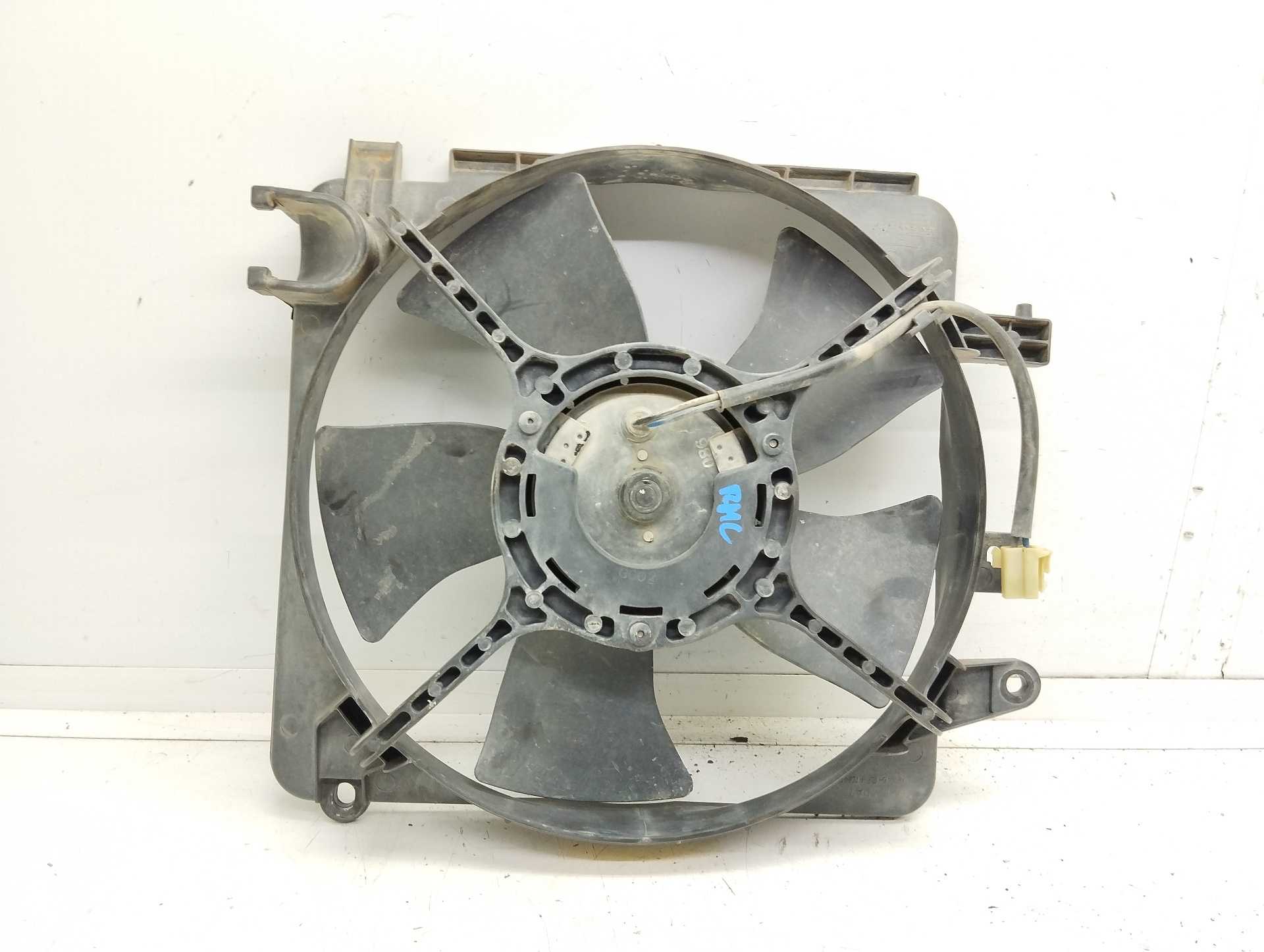 Recambio de electroventilador para chevrolet matiz se referencia OEM IAM PA66  