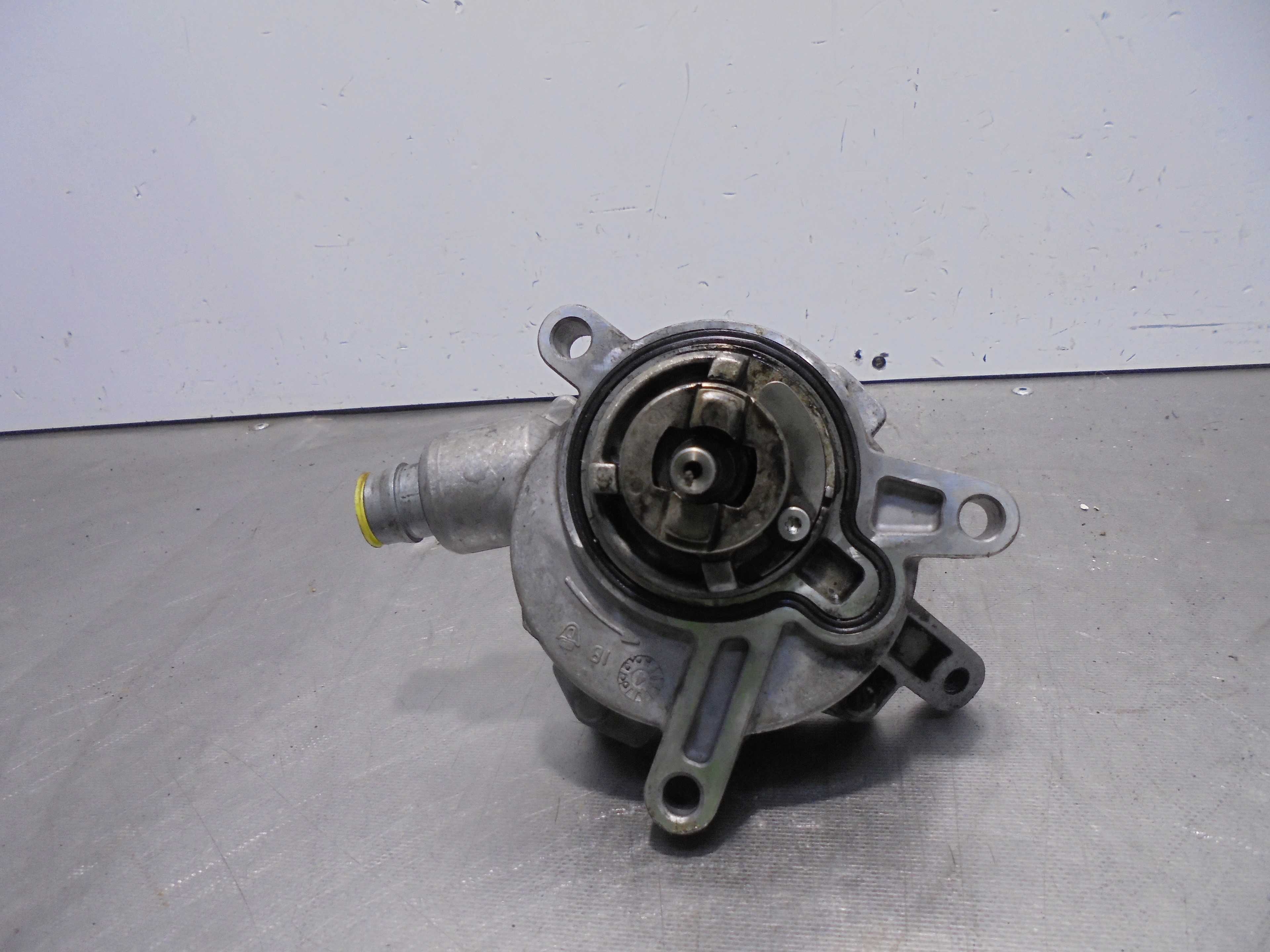 Recambio de depresor freno / bomba vacio para volvo s60 berlina 2.4 d referencia OEM IAM 08699237 LUK 