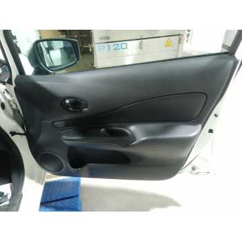 GUARNECIDO PUERTA DELANTERA DERECHA 