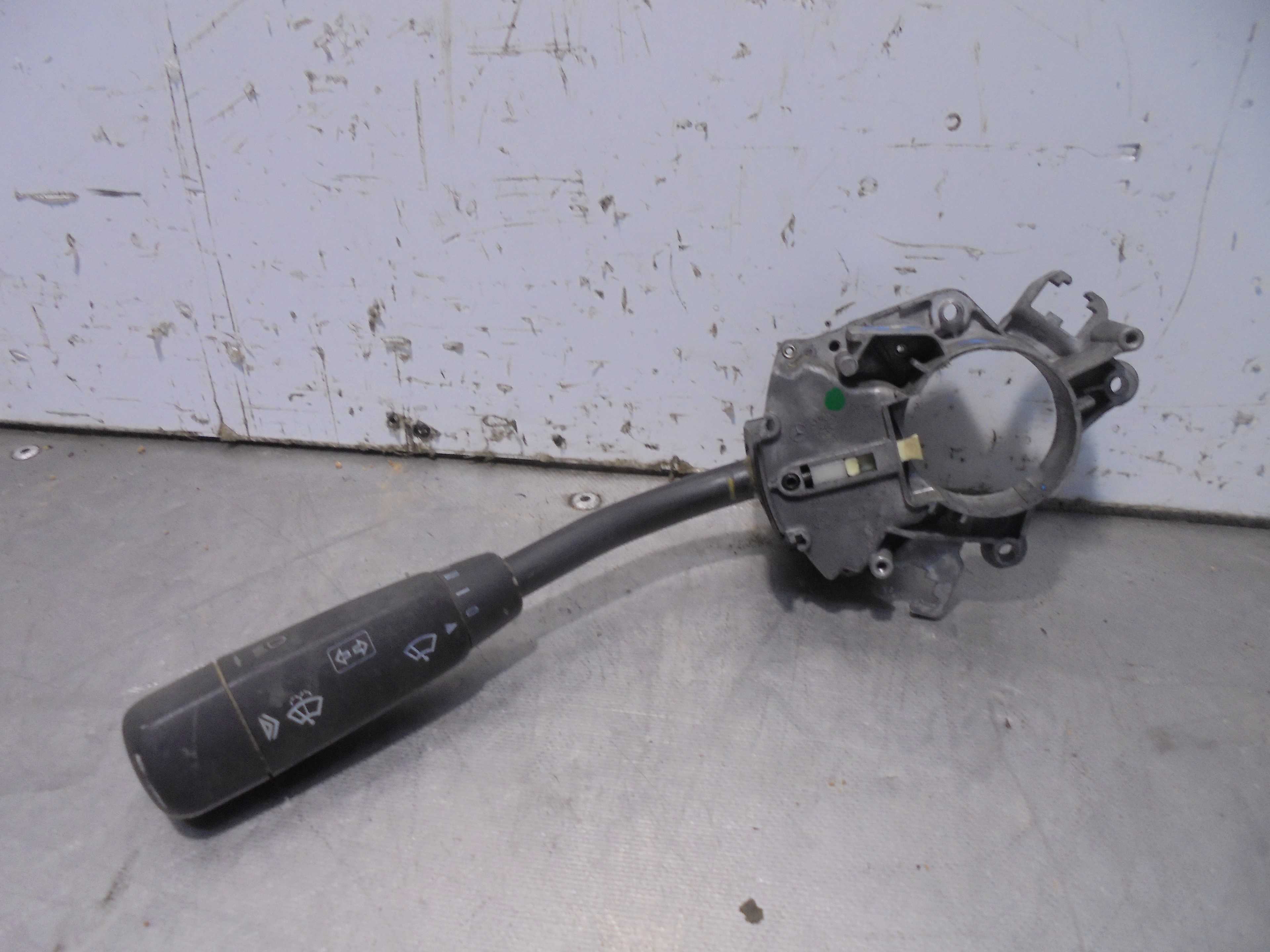 Recambio de mando intermitentes para mercedes-benz clase e (w210) berlina 320 (210.055) referencia OEM IAM A2105450110  