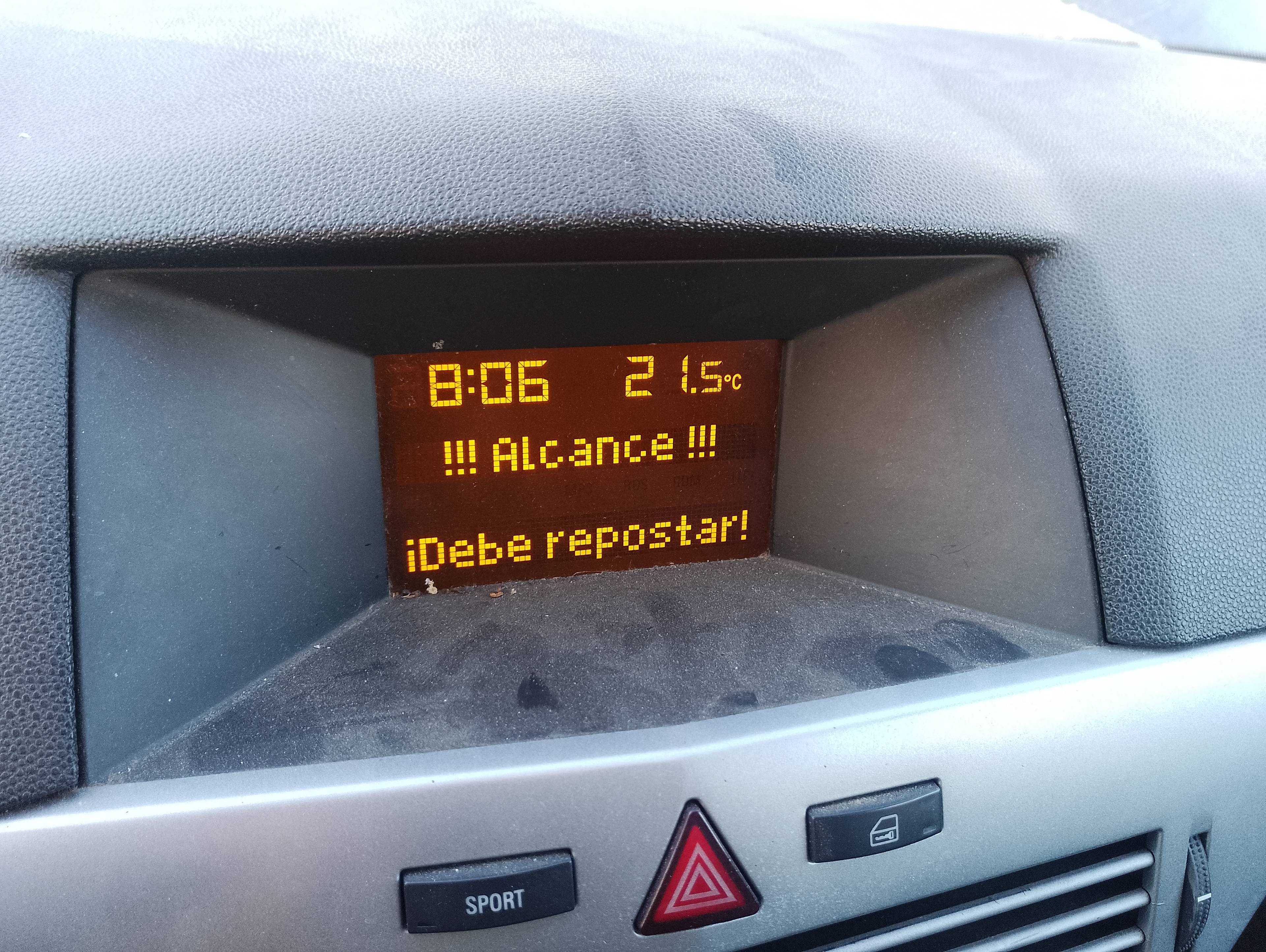 Recambio de pantalla multifuncion para opel astra gtc cosmo referencia OEM IAM   