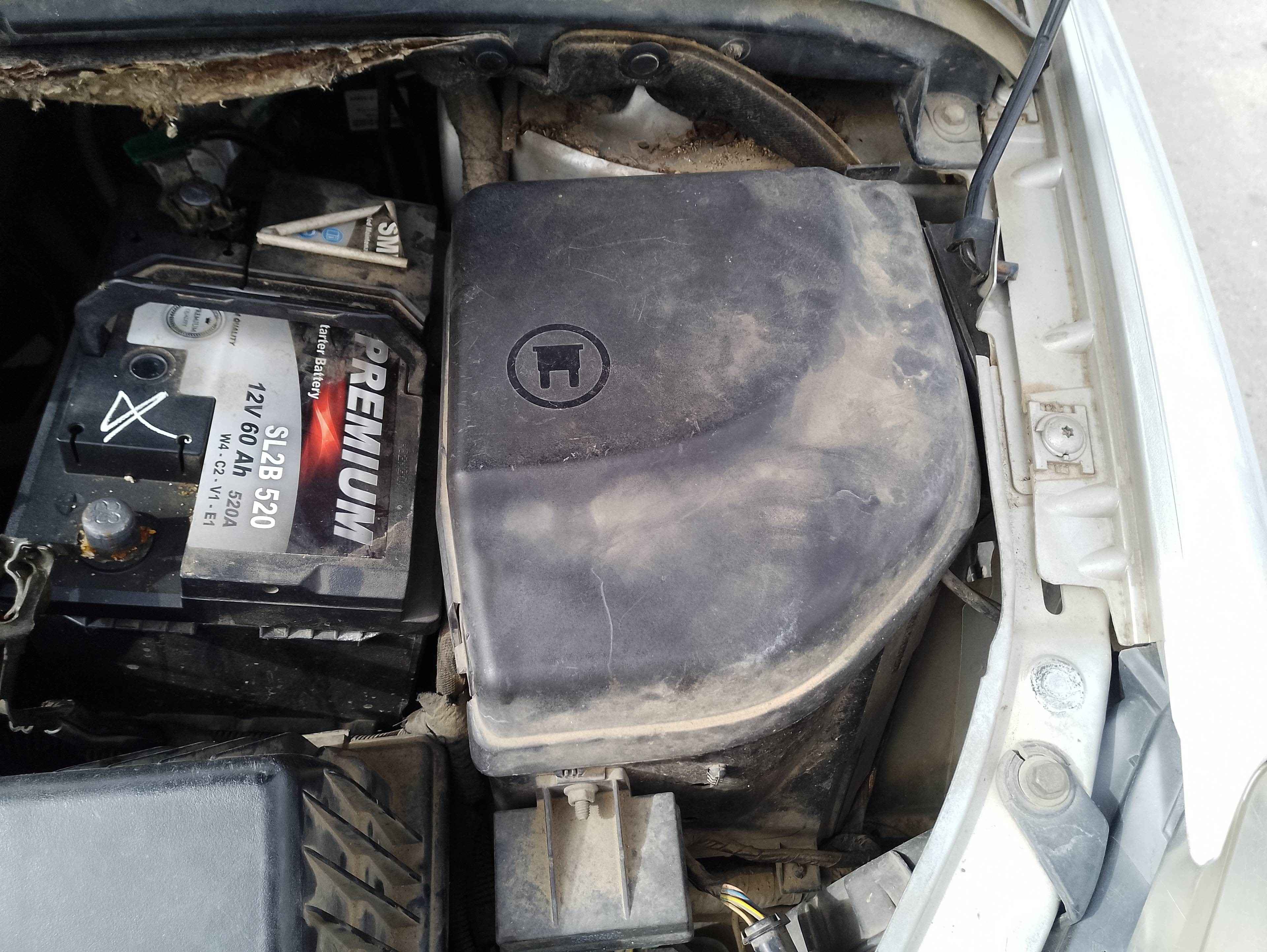 Recambio de caja reles / fusibles para peugeot 307 (s1) xs referencia OEM IAM   