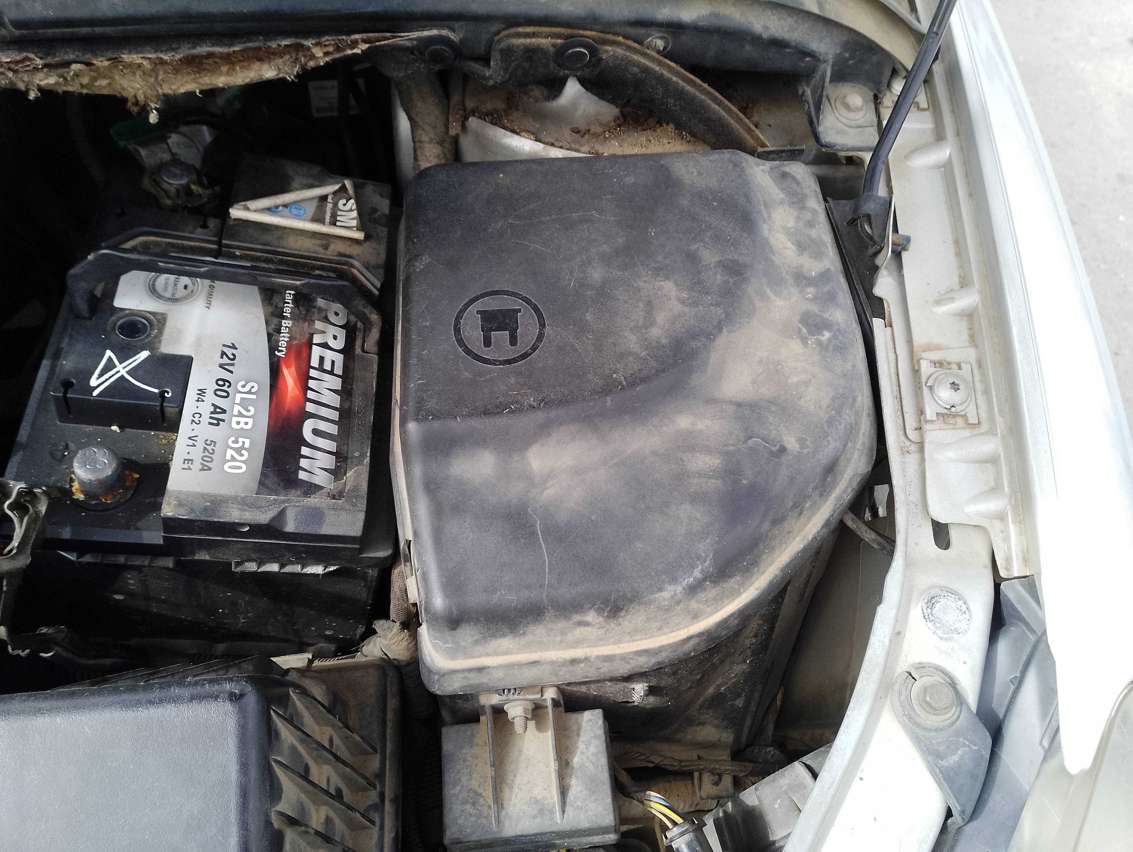 Recambio de caja reles / fusibles para peugeot 307 (s1) xs referencia OEM IAM   