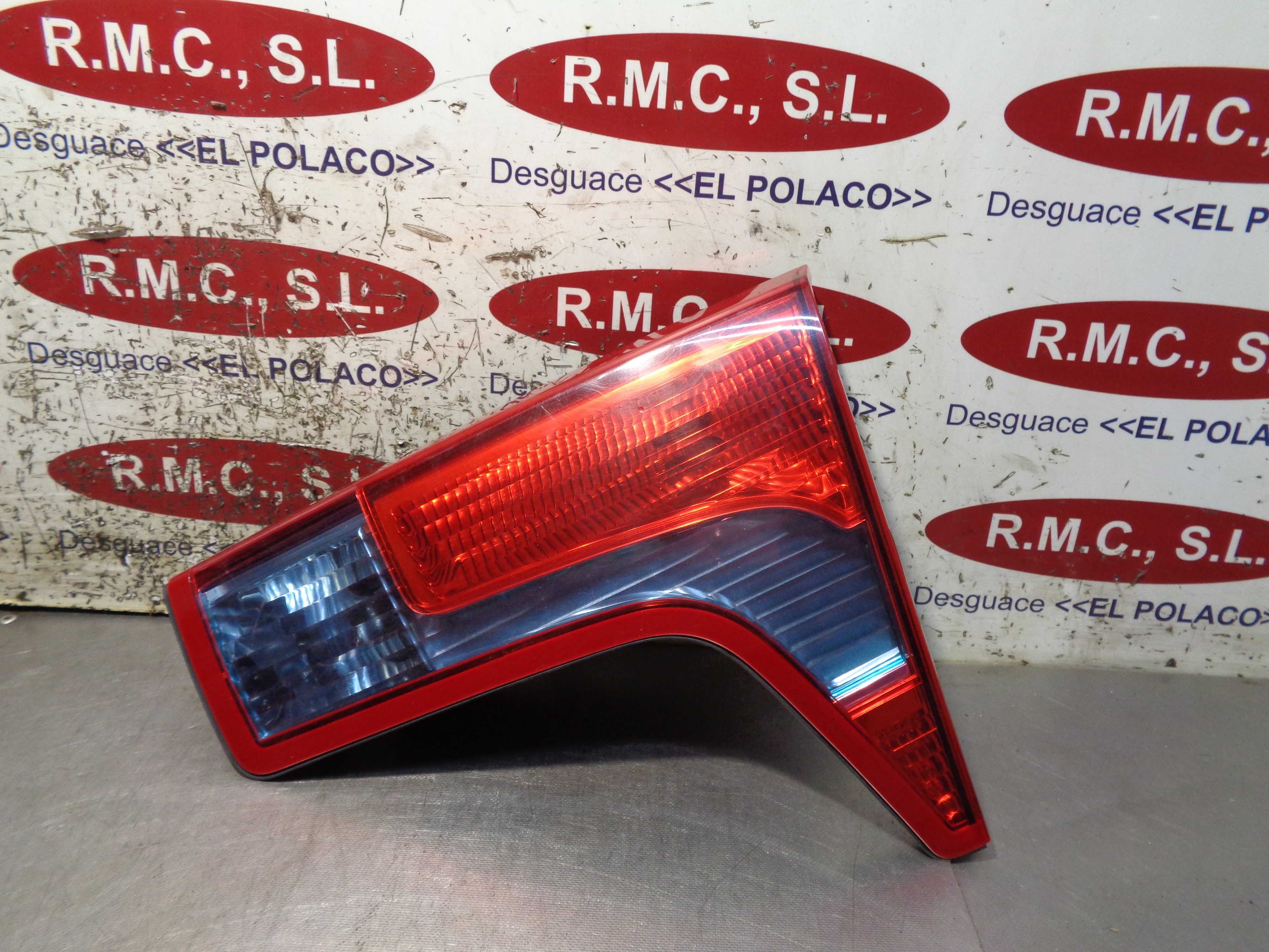 Recambio de piloto porton trasero derecho para citroën c5 berlina exclusive referencia OEM IAM 89034081  