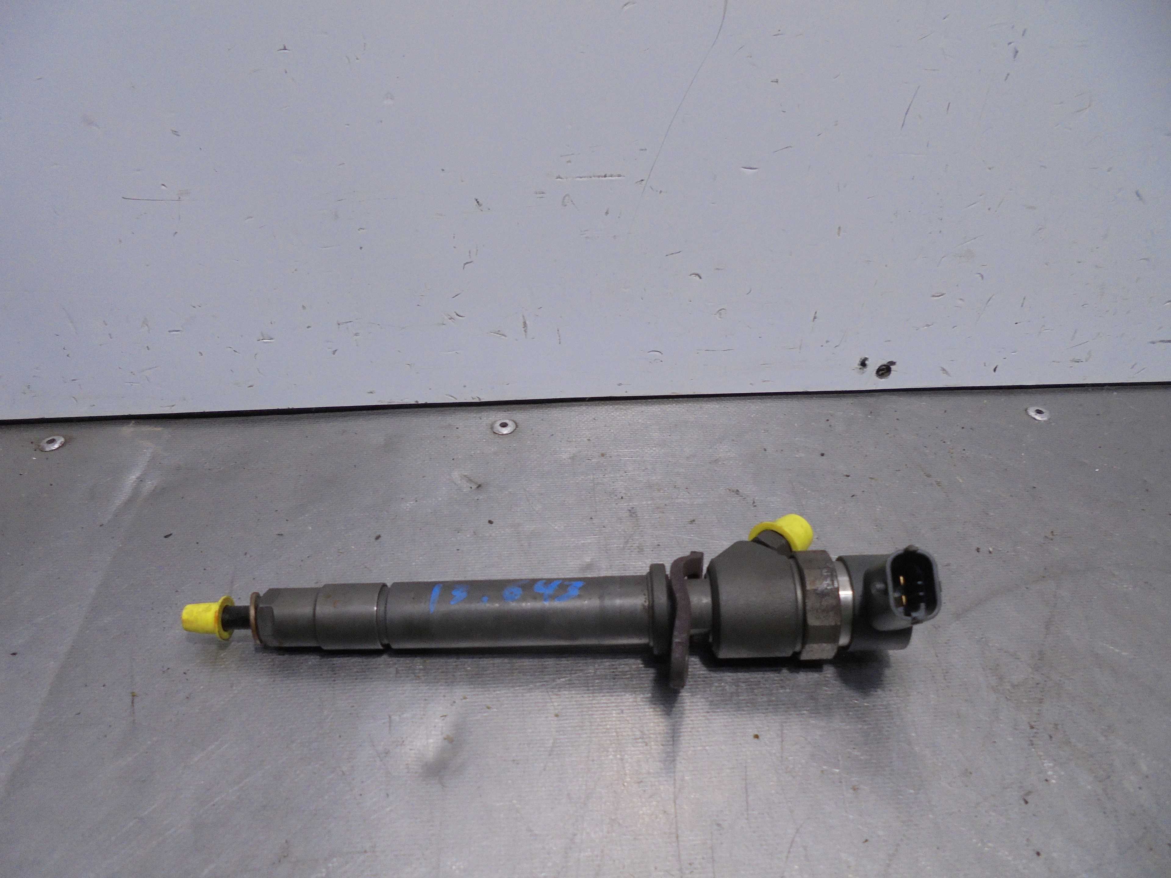 Recambio de inyector para volvo s60 berlina 2.4 d referencia OEM IAM 8658352 BOPSCH 