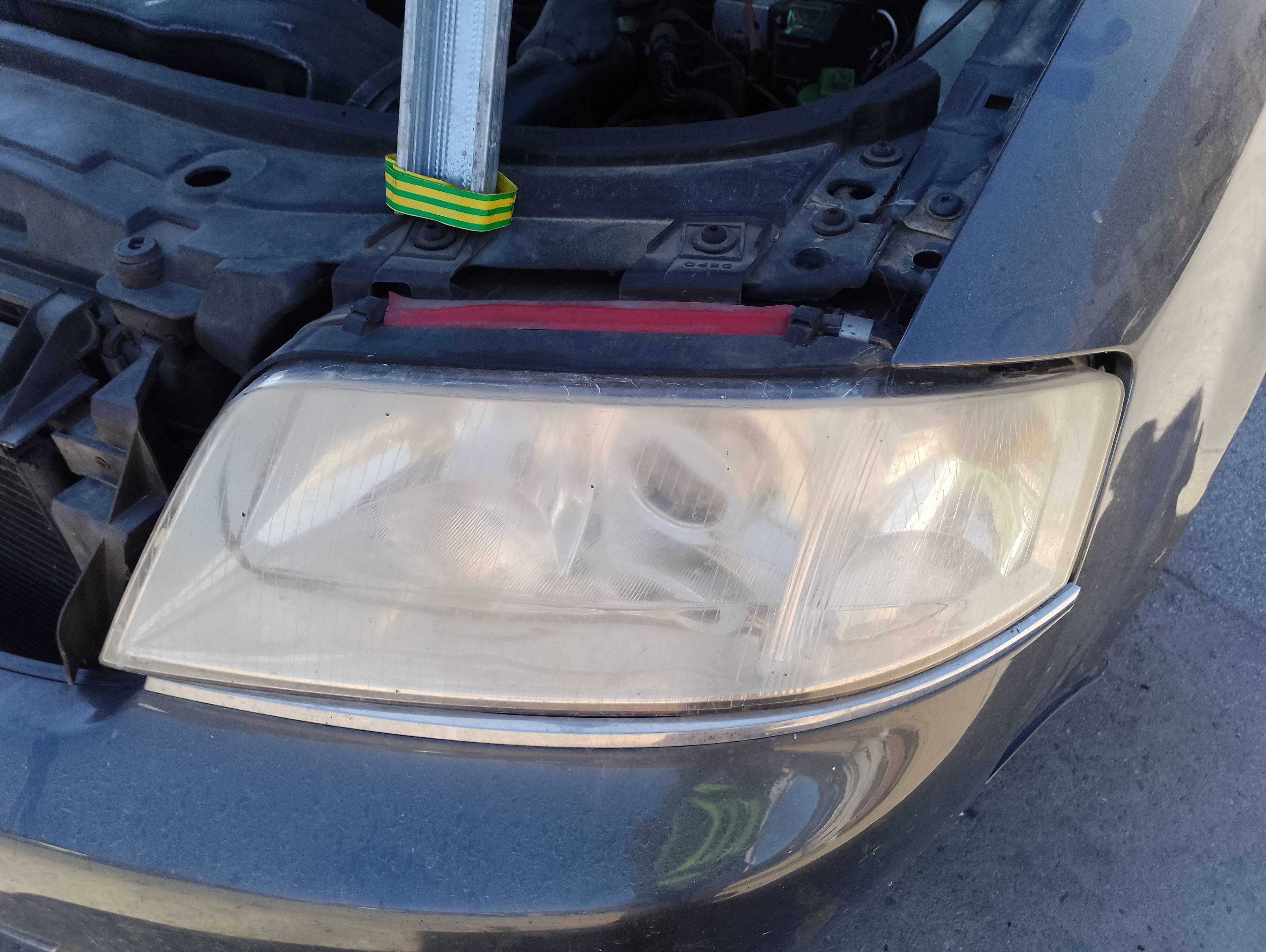 Recambio de faro izquierdo para audi a6 berlina (4b2) 2.5 tdi referencia OEM IAM   
