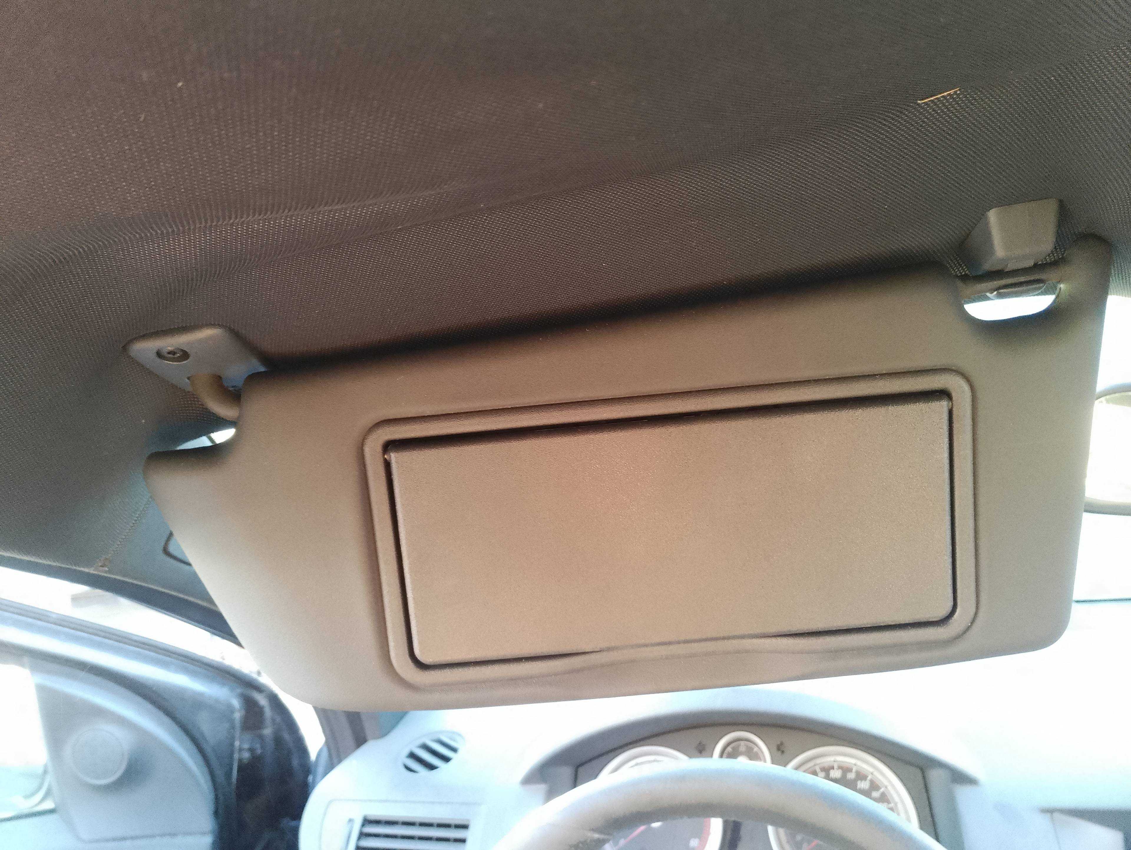 Recambio de parasol izquierdo para opel astra gtc cosmo referencia OEM IAM   