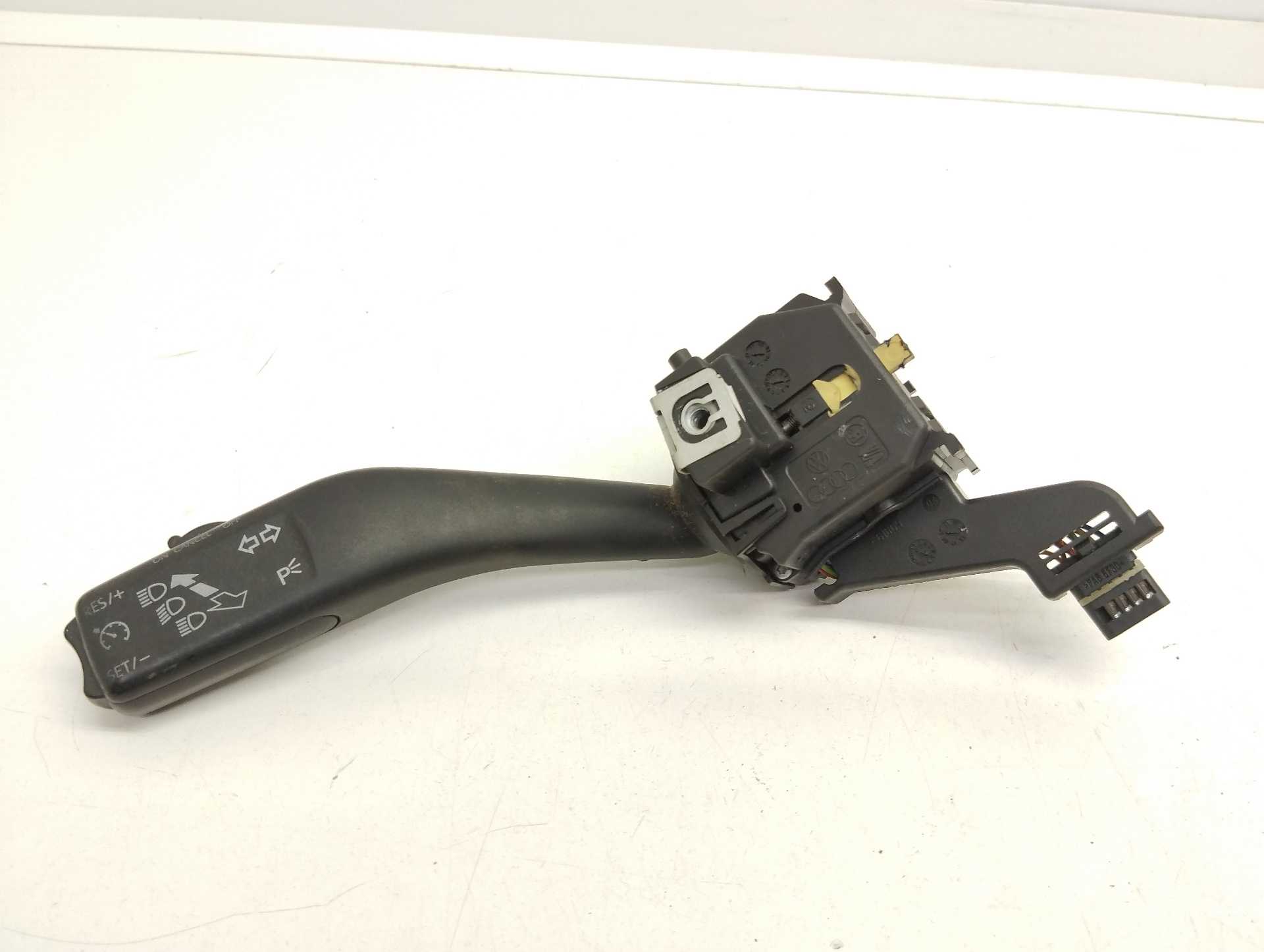 Recambio de mando intermitentes para volkswagen tiguan (5n1) 2.0 tdi referencia OEM IAM 1K0953513G  