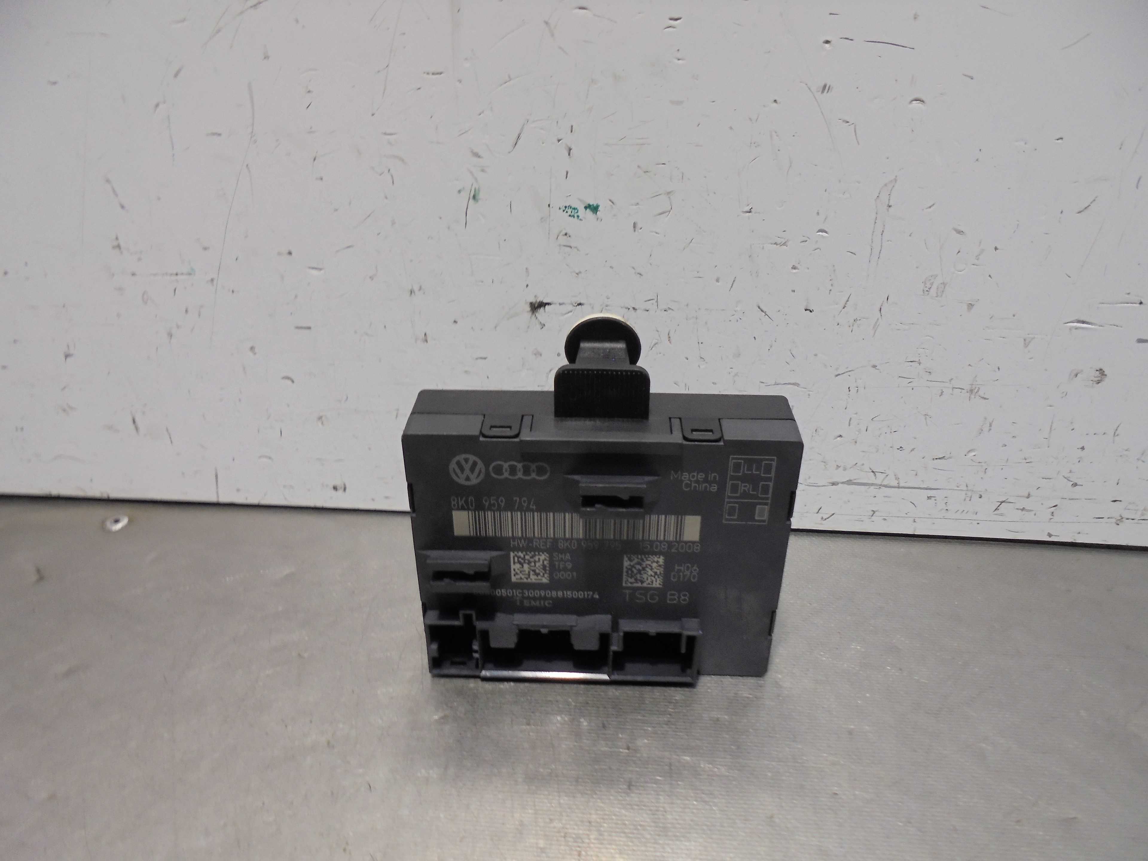 Recambio de modulo confort para audi a4 avant (8k5) (2008) básico referencia OEM IAM   