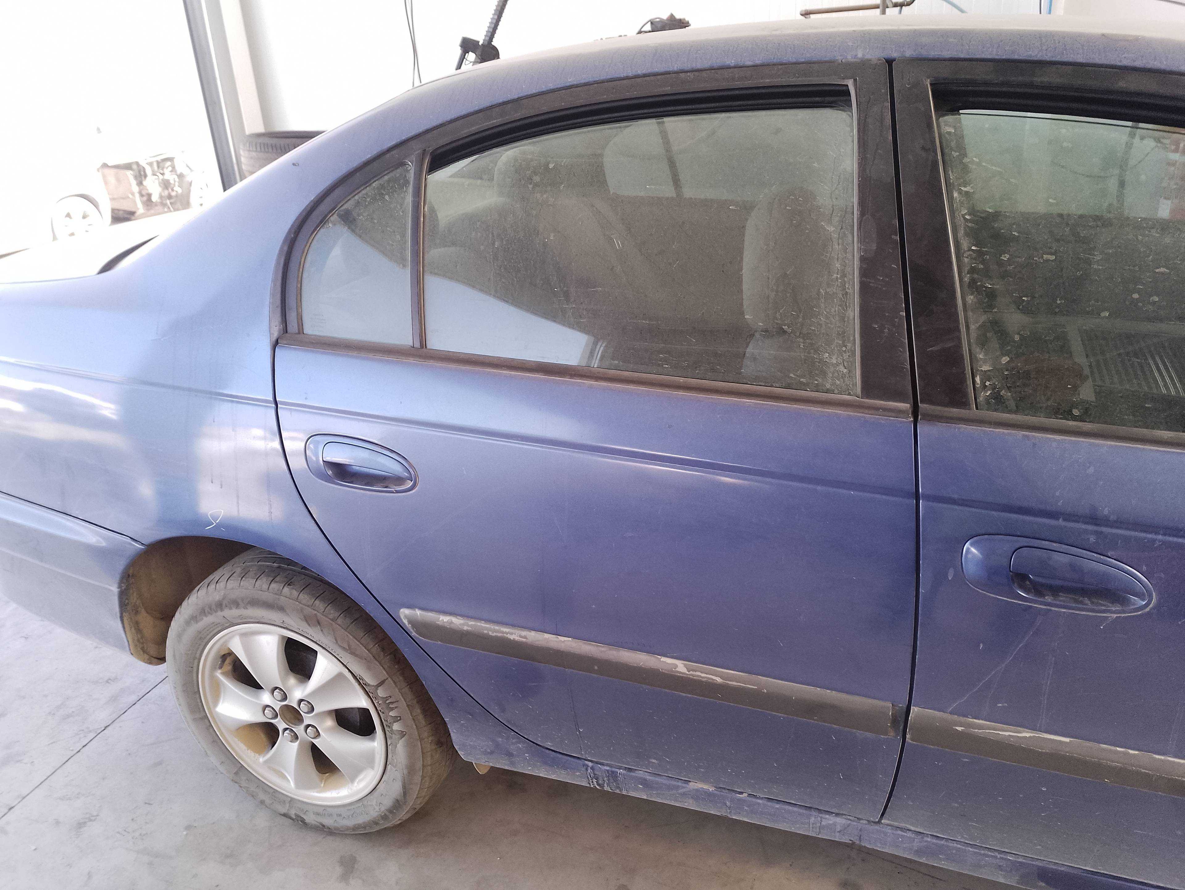 Recambio de puerta trasera derecha para toyota avensis berlina (t 22) 2.0 td luna (5-ptas.) referencia OEM IAM   
