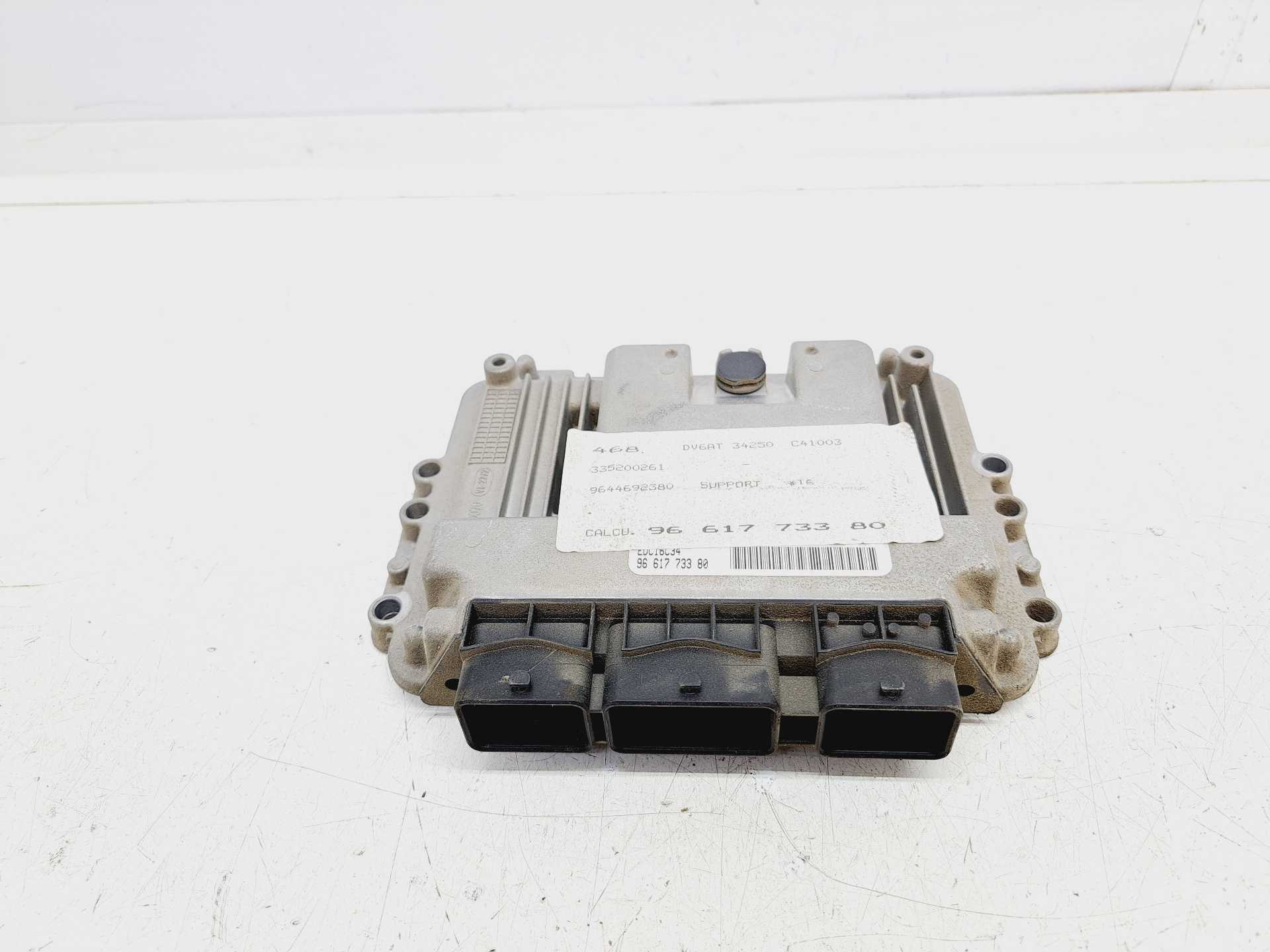 Recambio de centralita motor uce para peugeot 307 berlina (s2) xs referencia OEM IAM 9661773380  