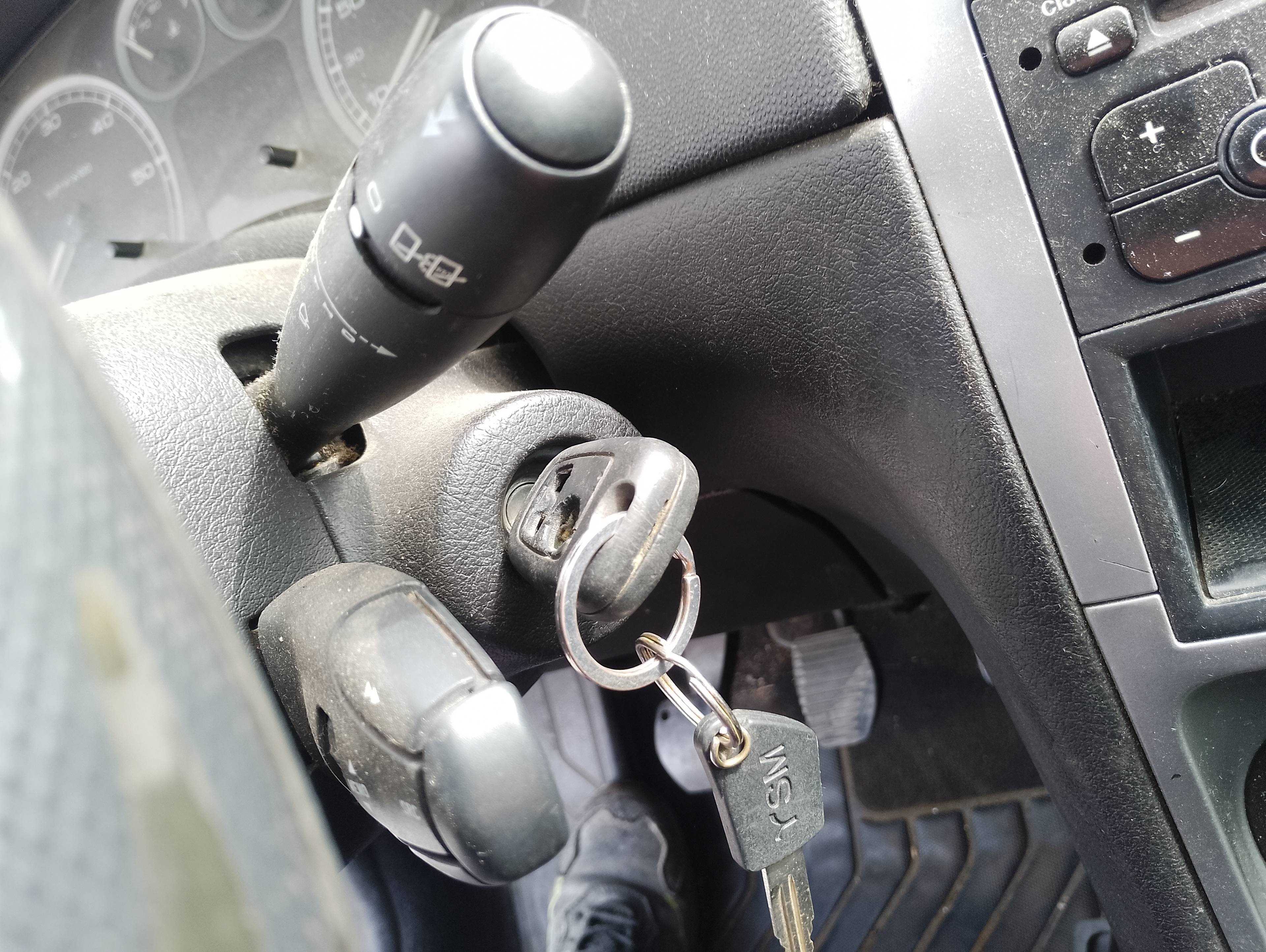 Recambio de conmutador de arranque para peugeot 307 (s1) xs referencia OEM IAM   