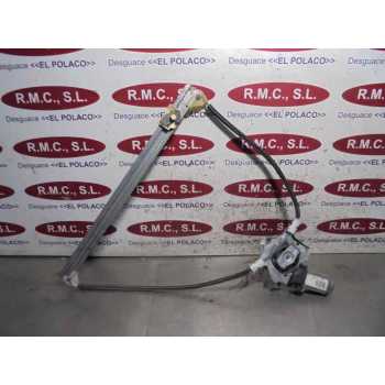 ELEVALUNAS DELANTERO DERECHO 400732B 3-P 