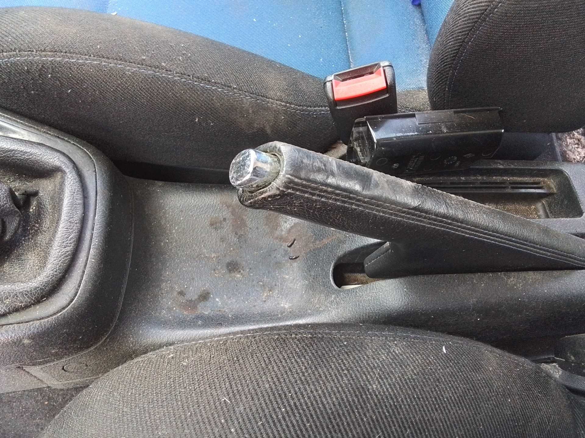 Recambio de palanca freno para volkswagen golf iv berlina (1j1) 25 aniversario referencia OEM IAM   