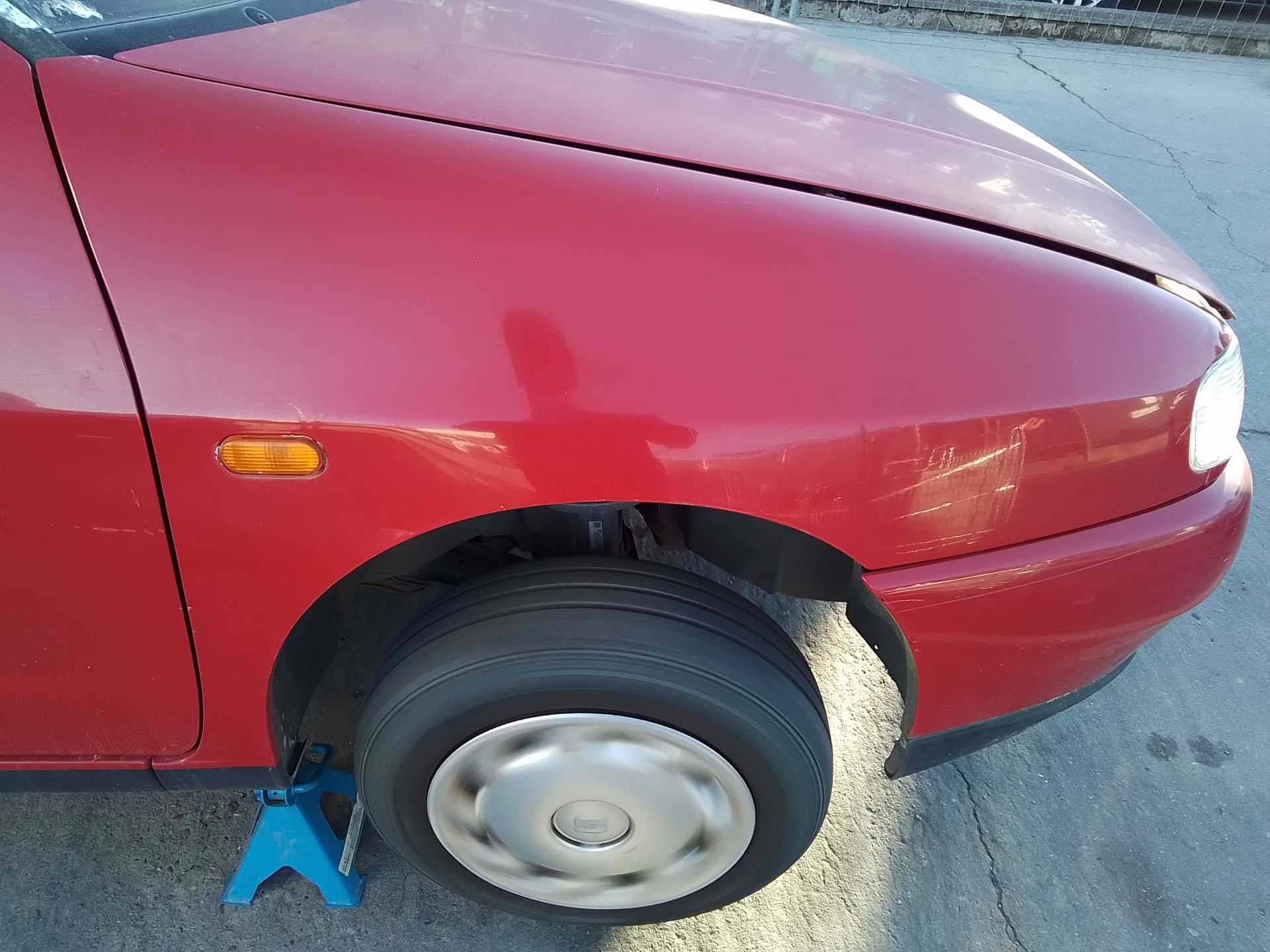 Recambio de aleta delantera derecha para seat ibiza (6k) básico referencia OEM IAM   