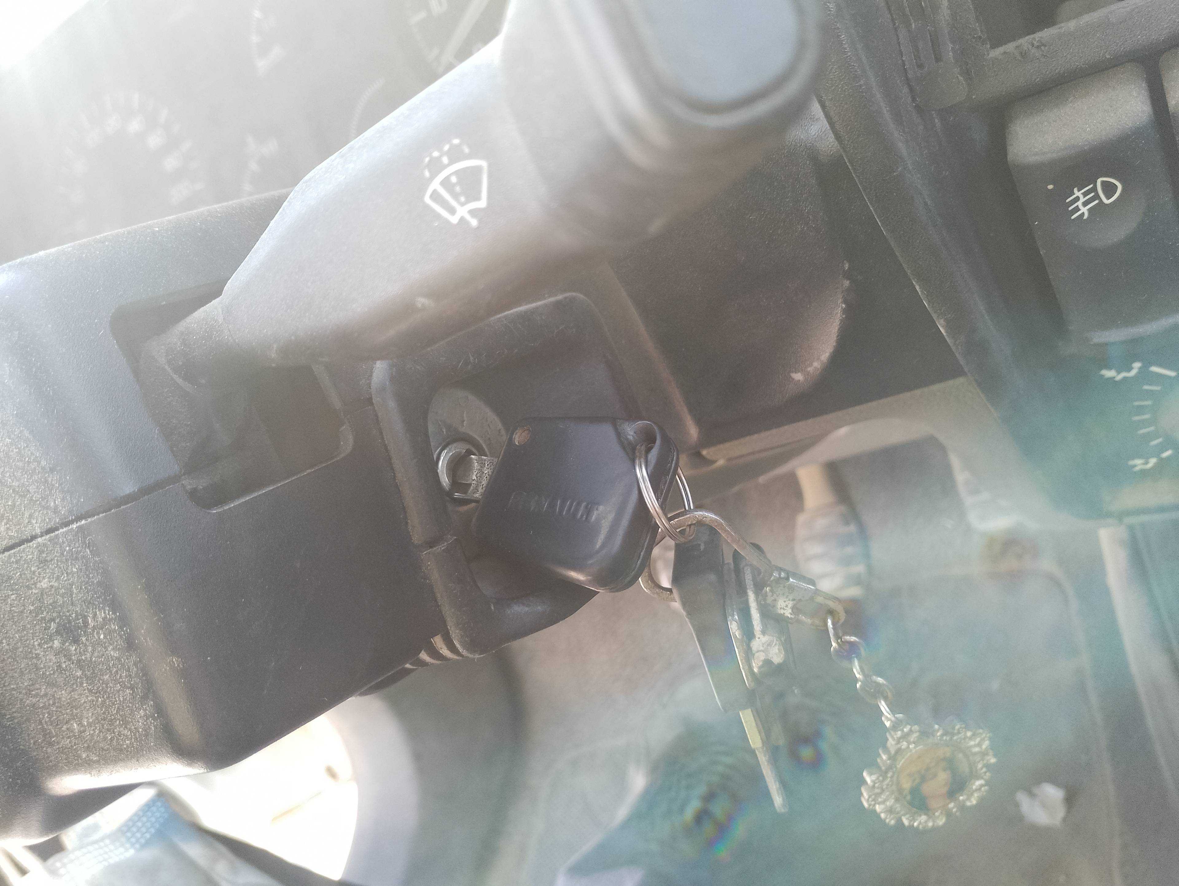 Recambio de conmutador de arranque para renault 19 (b/c/l53) referencia OEM IAM   