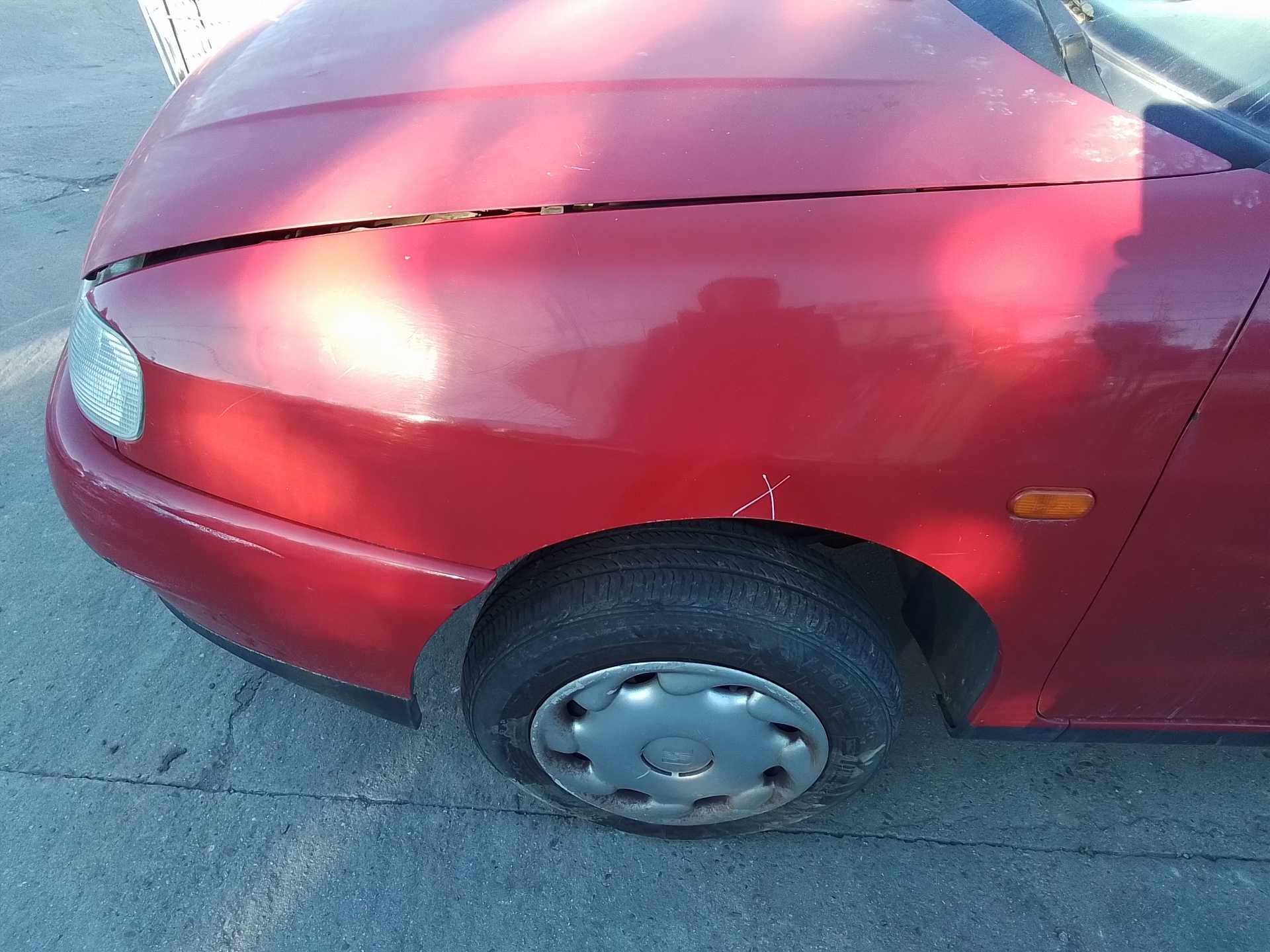 Recambio de aleta delantera izquierda para seat ibiza (6k) básico referencia OEM IAM   