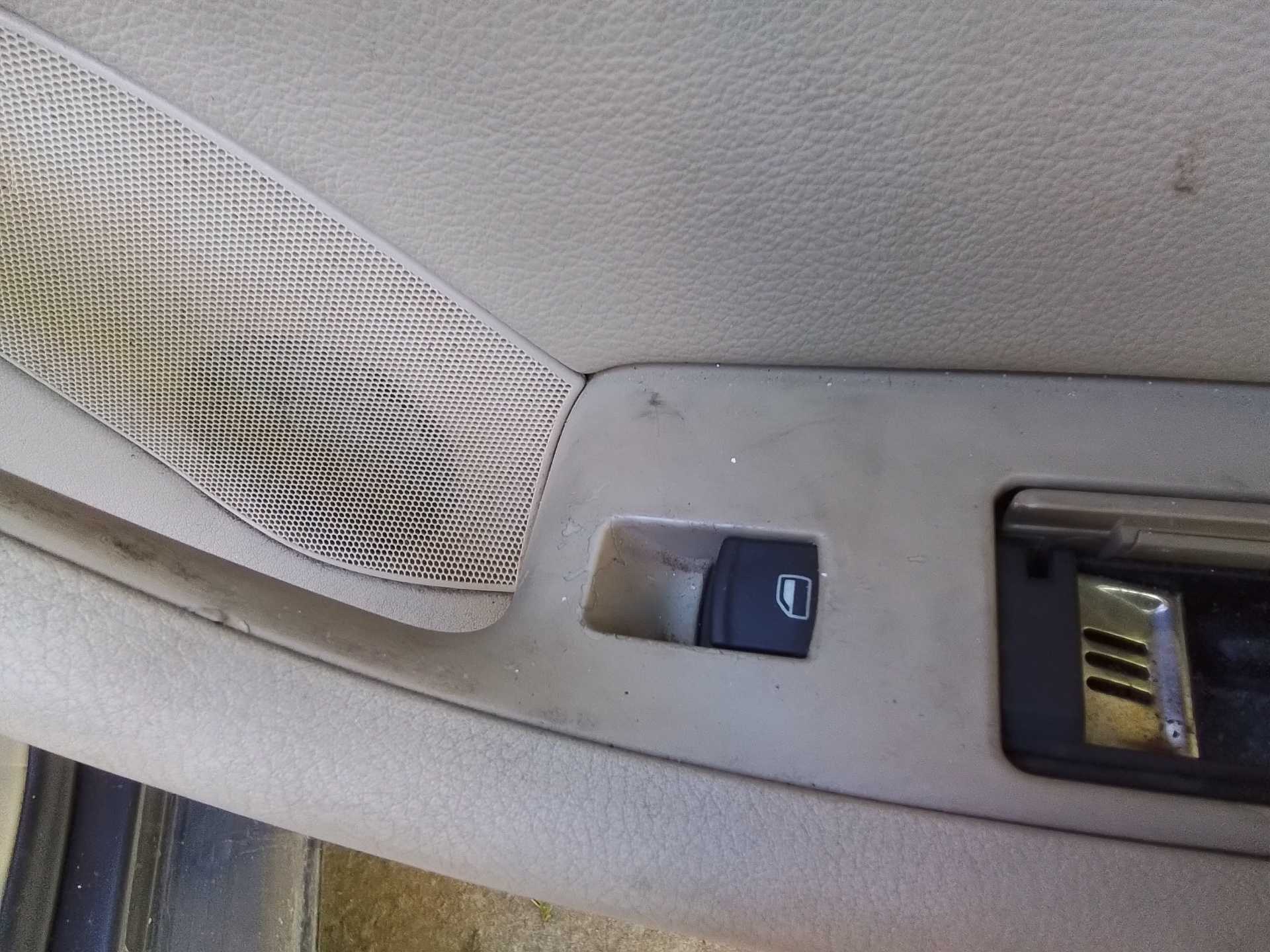 Recambio de mando elevalunas trasero derecho para audi a6 berlina (4f2) 3.0 tdi quattro (165kw) referencia OEM IAM   