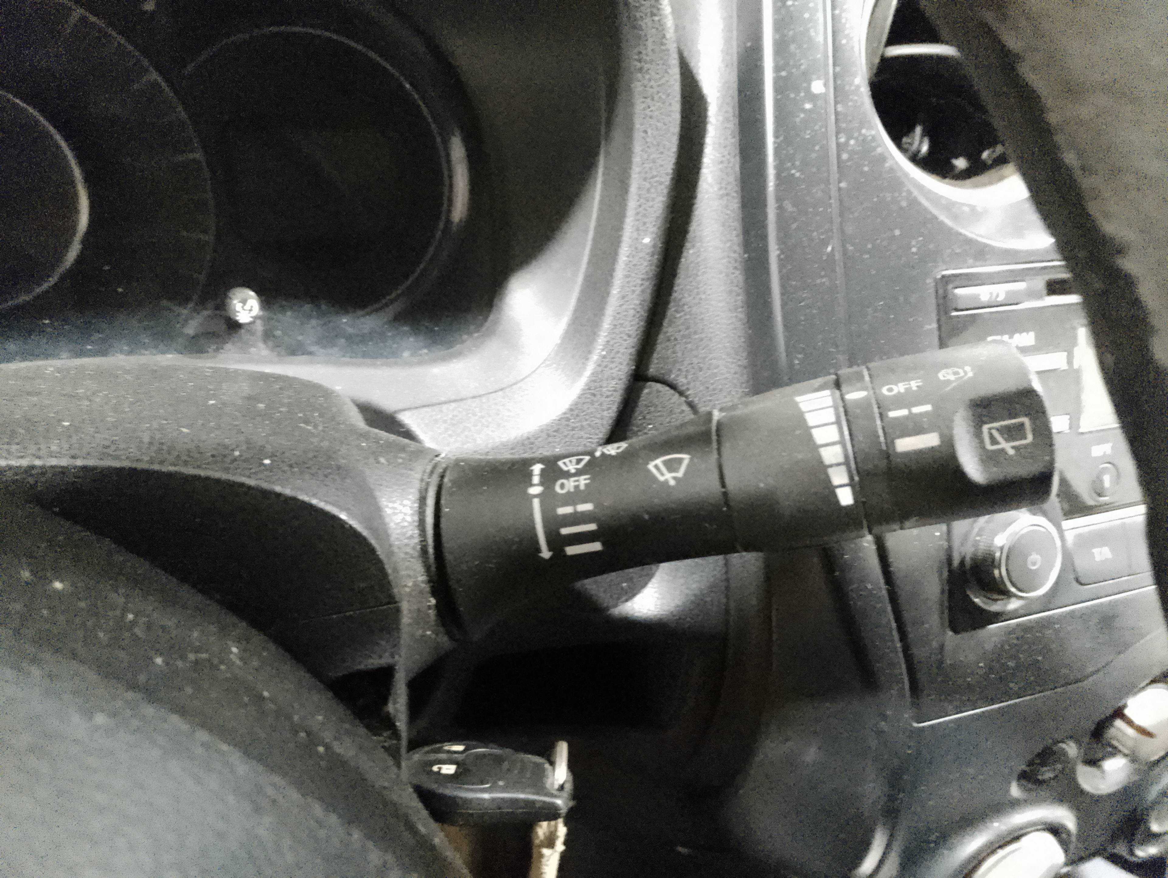 Recambio de mando limpia para nissan note acenta referencia OEM IAM   
