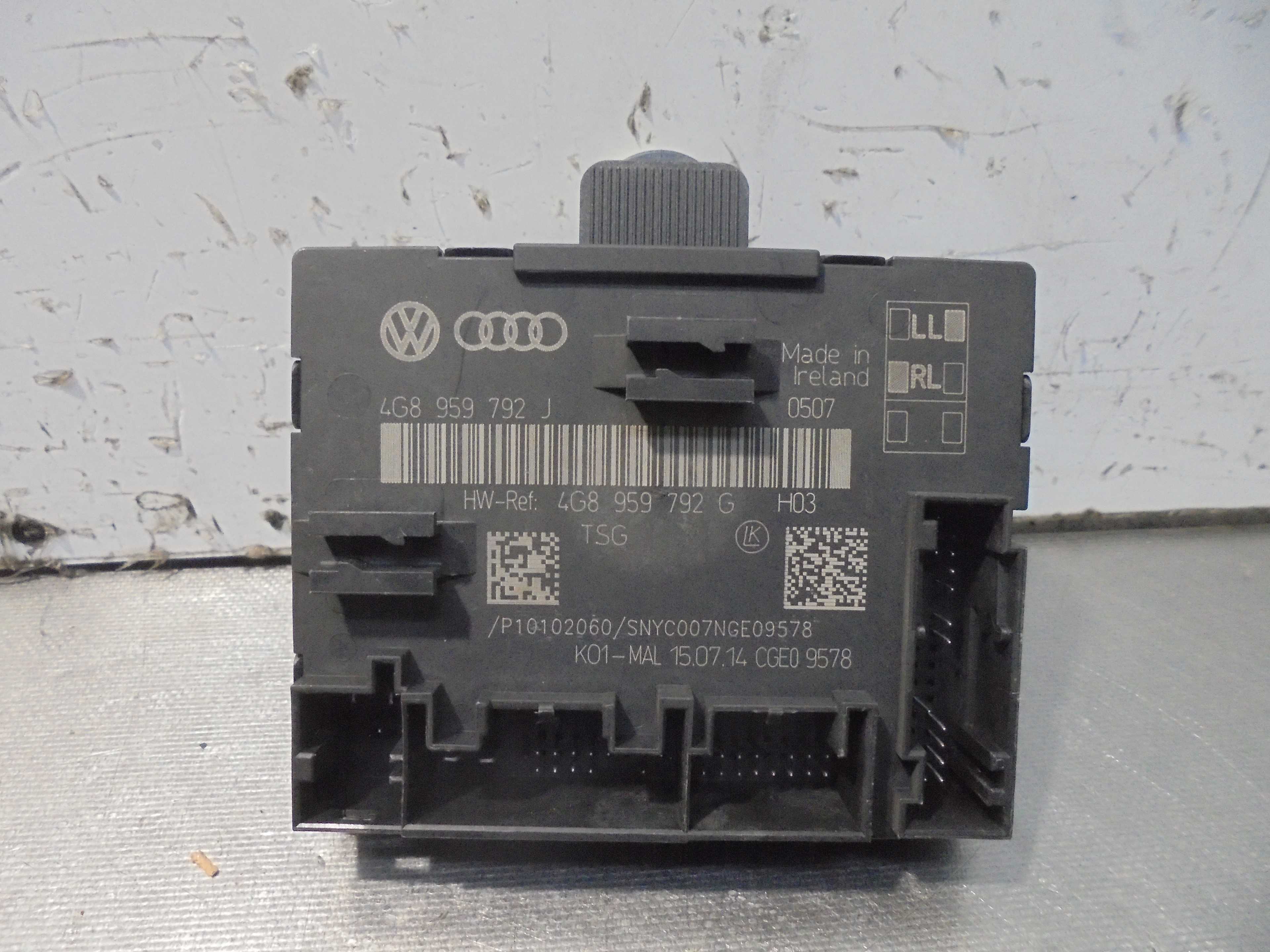 Recambio de centralita control de puerta para audi a6 avant (4g5) 3.0 tdi quattro referencia OEM IAM 4G8959792  