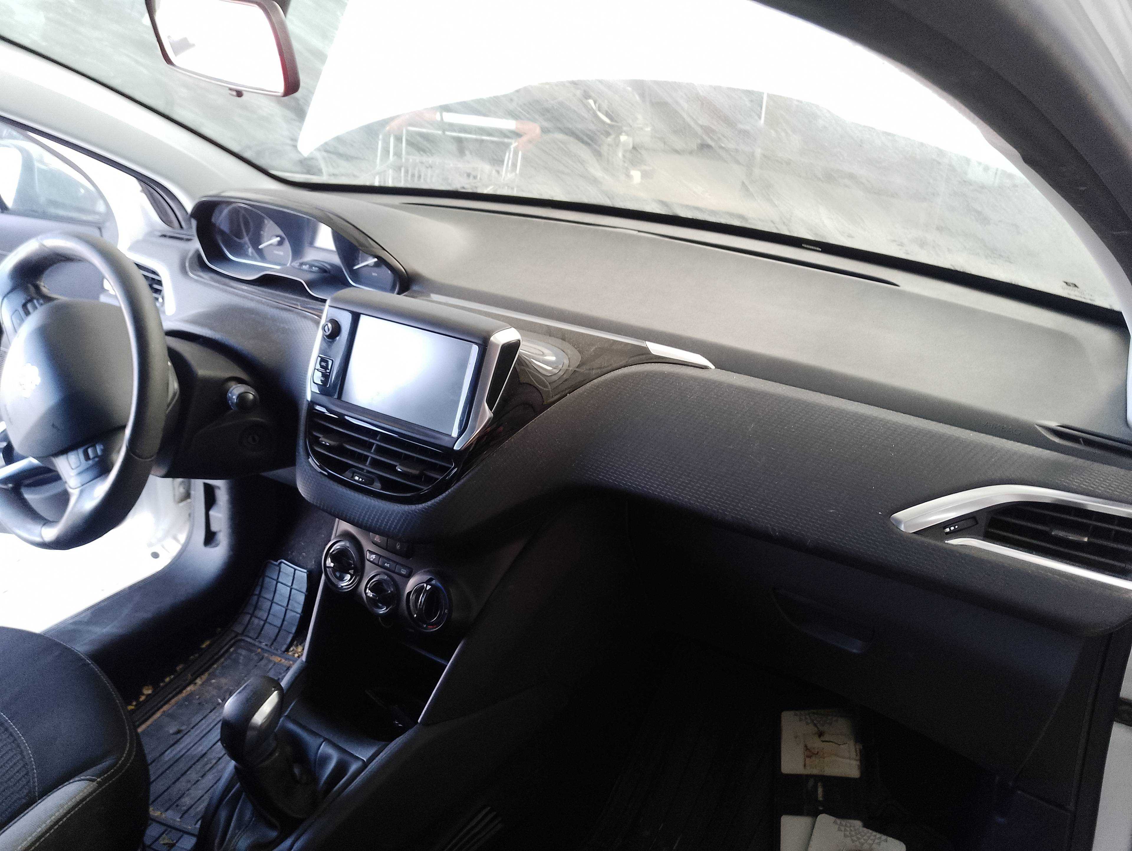 Recambio de salpicadero para peugeot 208 active referencia OEM IAM   