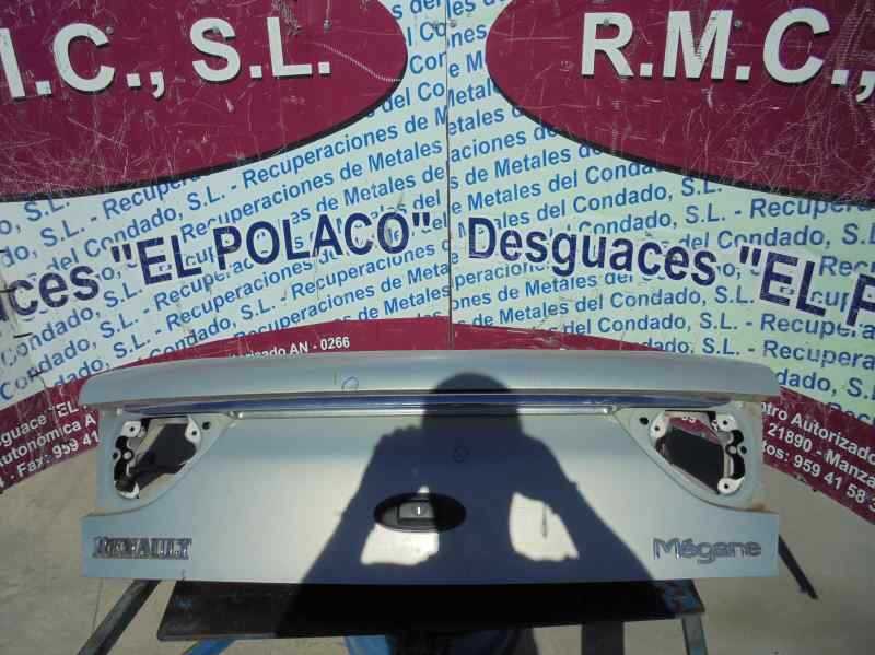 Recambio de tapa maletero para renault megane i classic (la0) referencia OEM IAM   