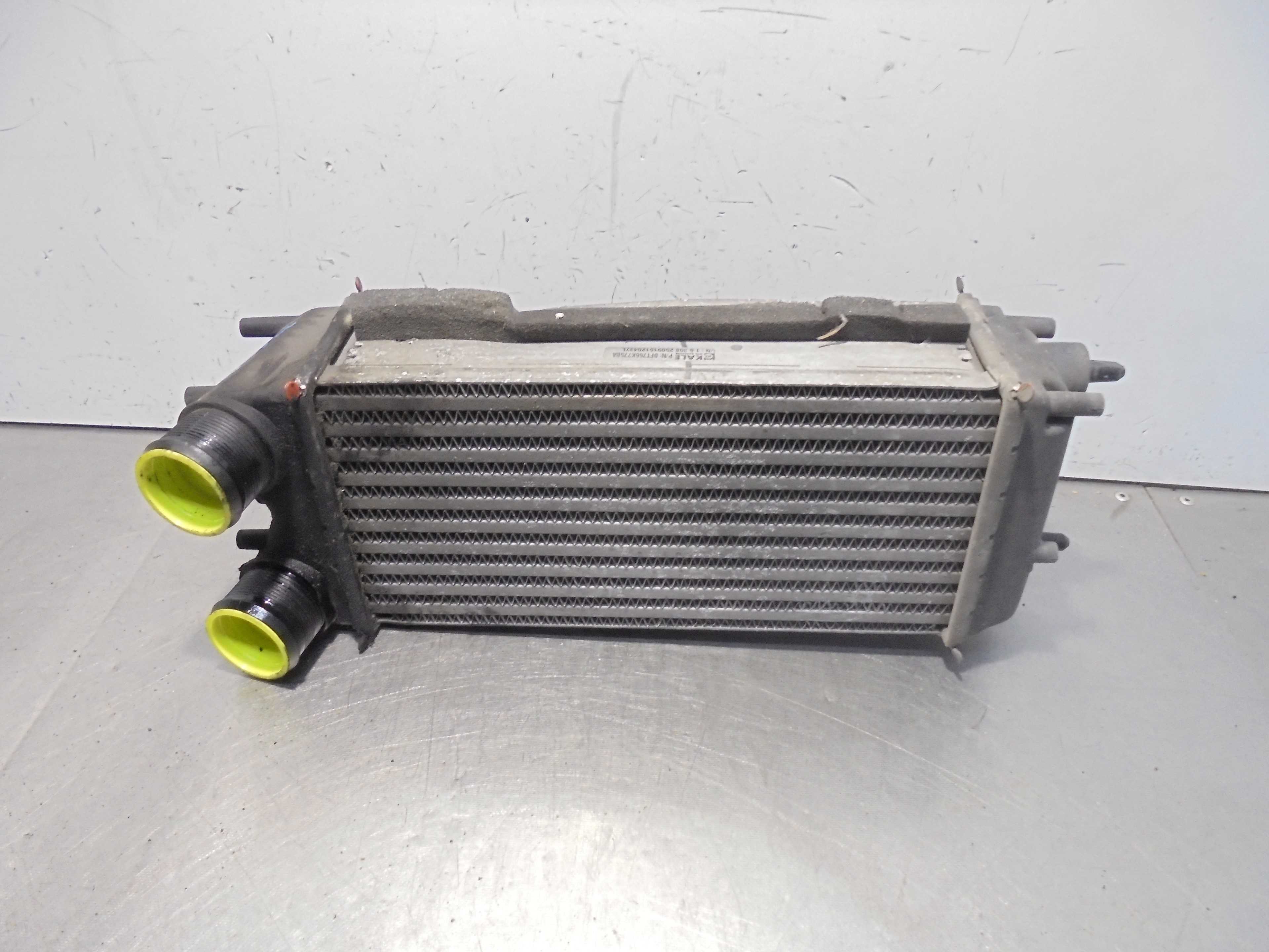 Recambio de intercooler para ford tourneo courier (c4a) ambiente referencia OEM IAM 0FT766K775BA KALE FOMOCO