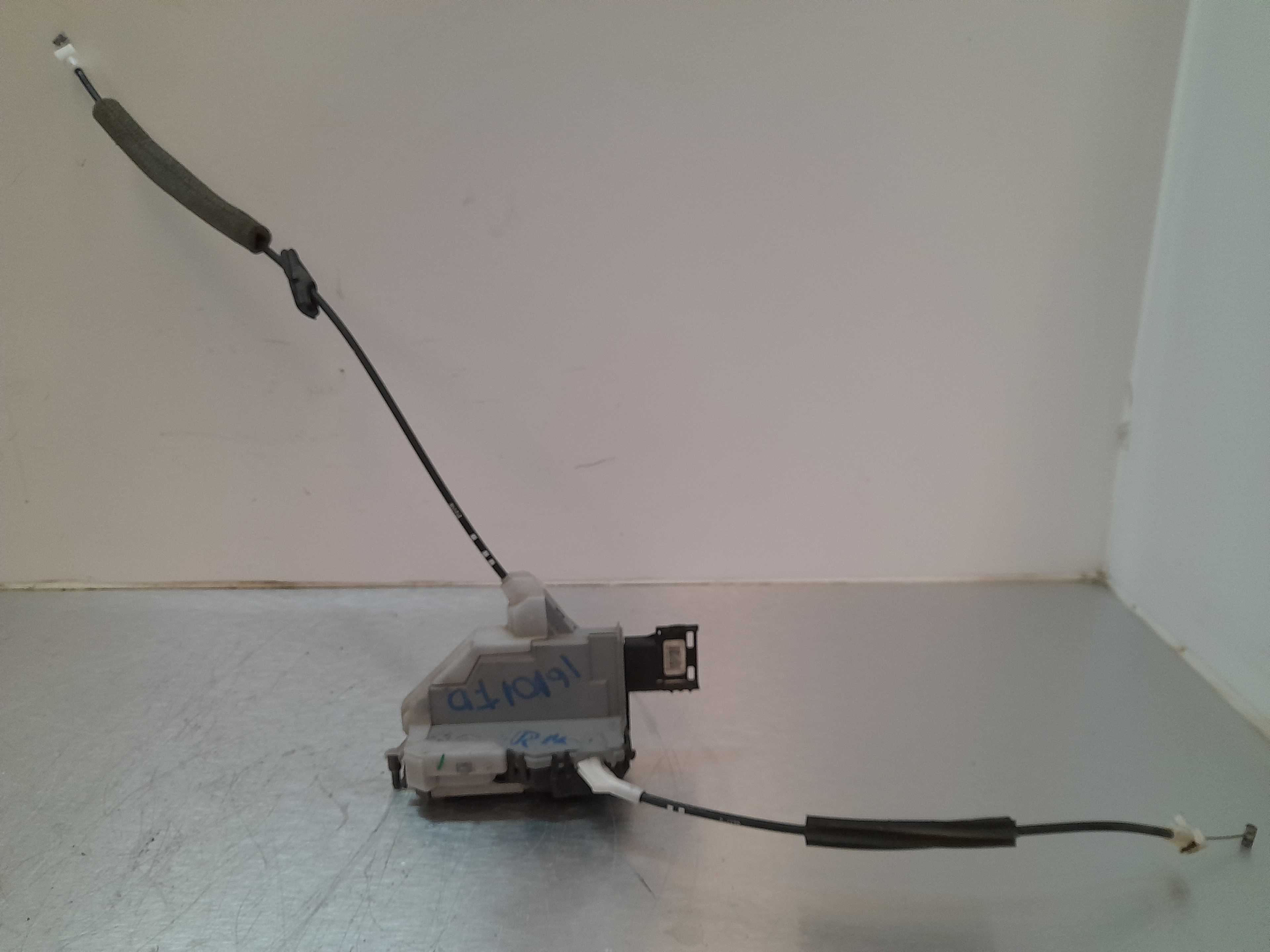 Recambio de cerradura puerta trasera derecha para citroën c5 berlina business referencia OEM IAM 7240X1609I6  