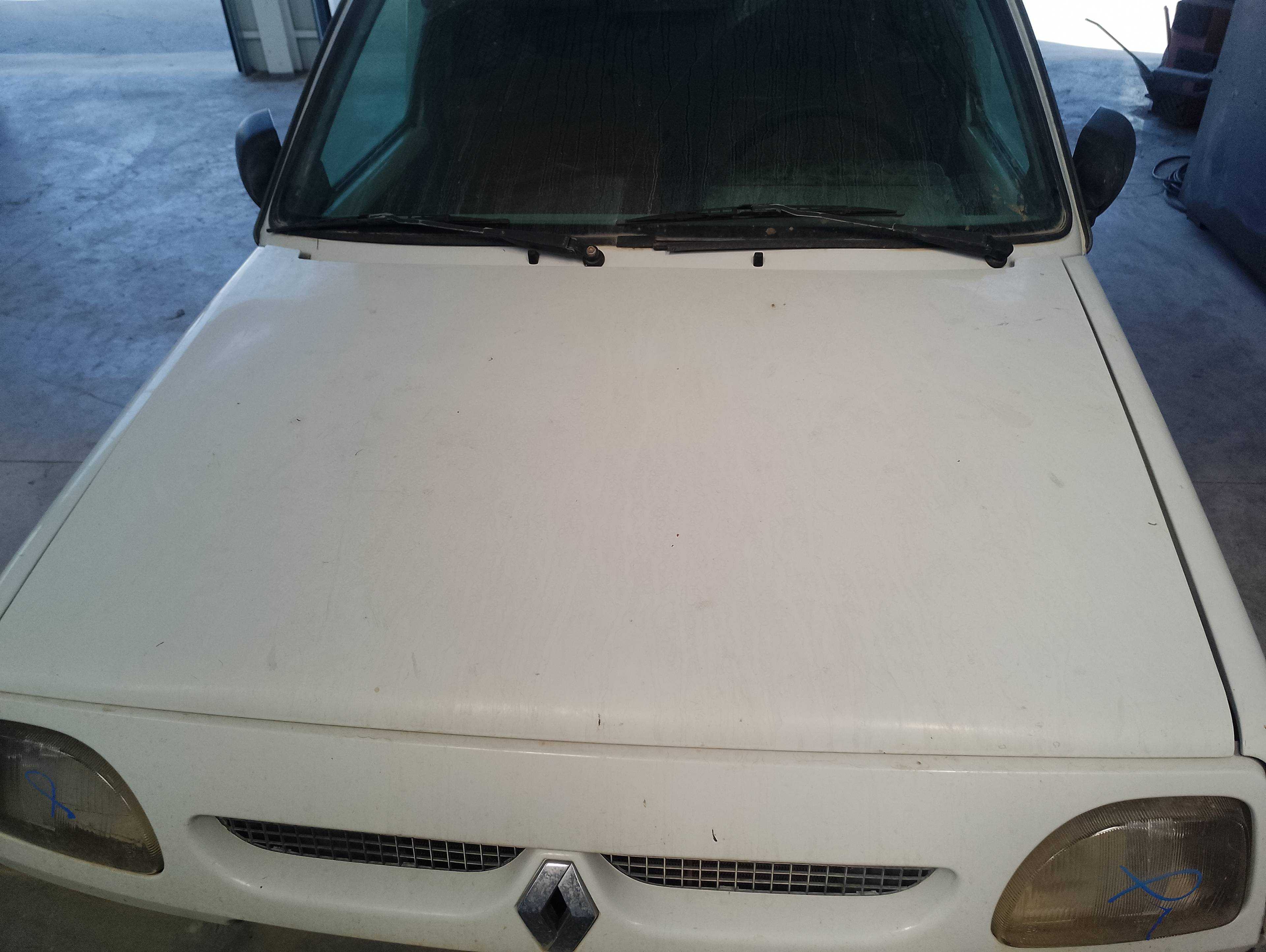 Recambio de capo para renault express 1.9 d referencia OEM IAM   
