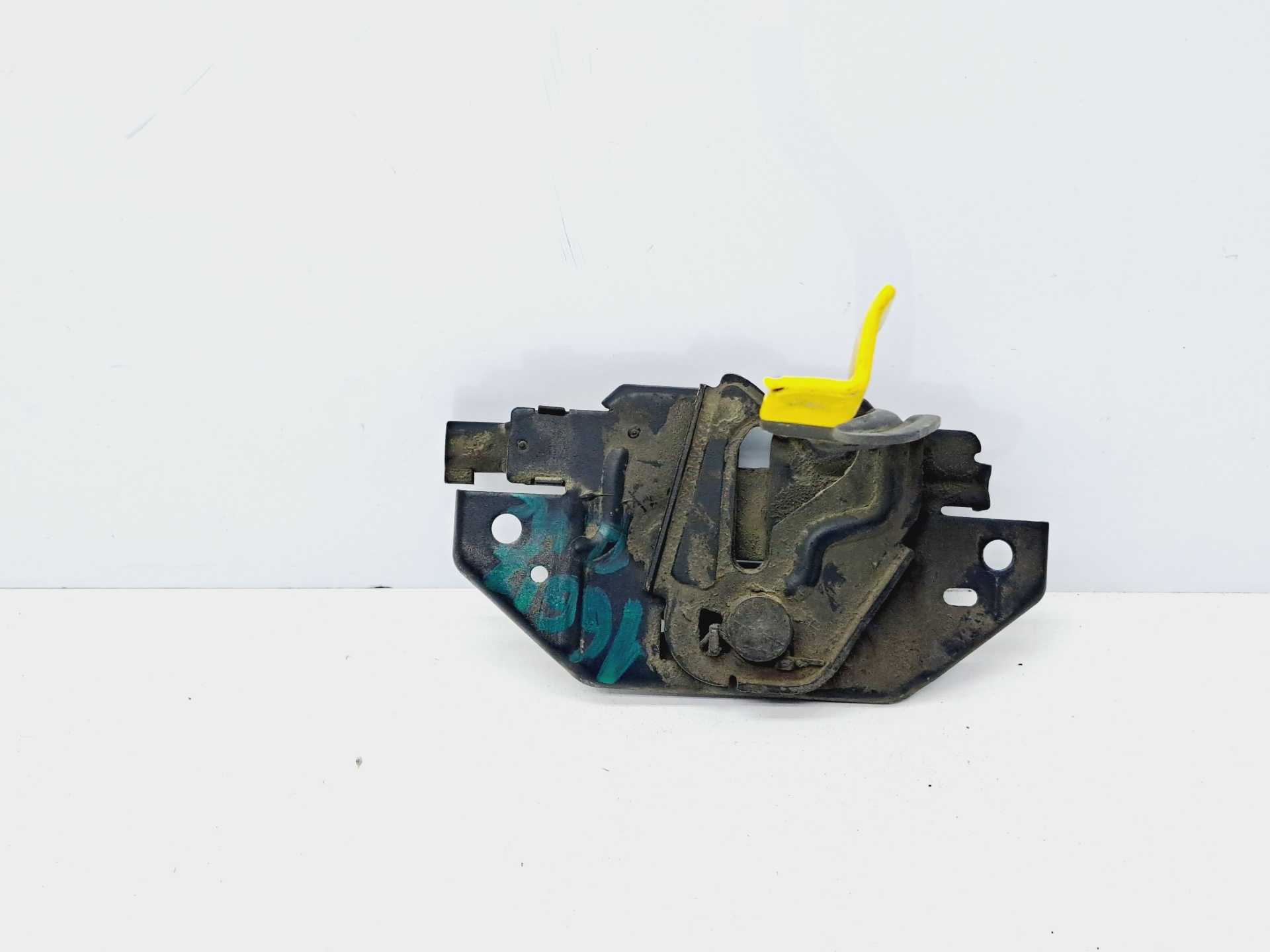 Recambio de cerradura capo para ford c-max 1.0 ecoboost cat referencia OEM IAM AM5A16700  