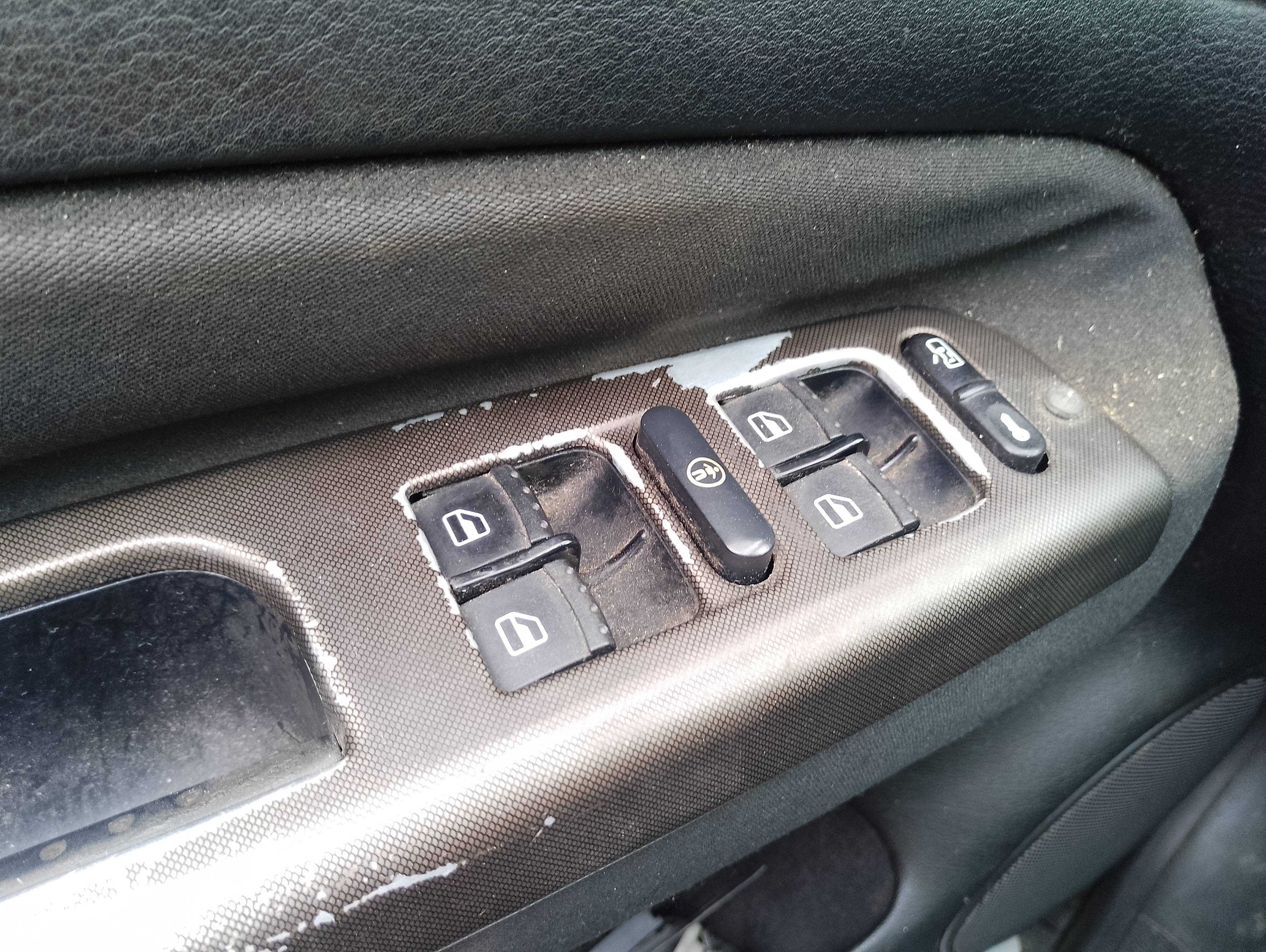 Recambio de mando elevalunas delantero izquierdo para volkswagen bora berlina (1j2) highline referencia OEM IAM   