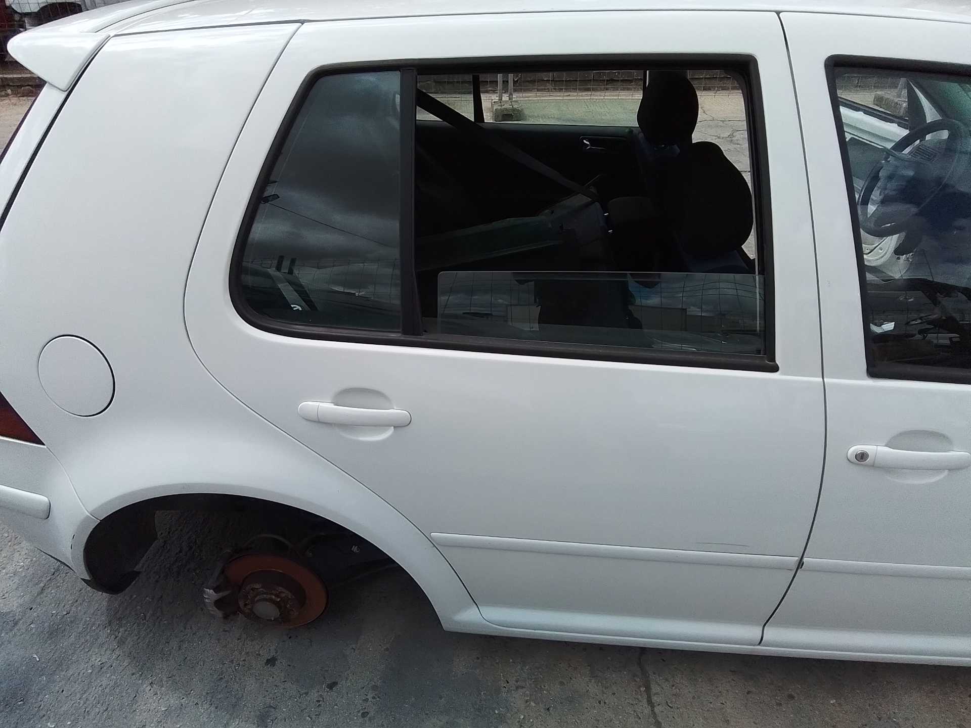 Recambio de puerta trasera derecha para volkswagen golf iv berlina (1j1) 25 aniversario referencia OEM IAM   