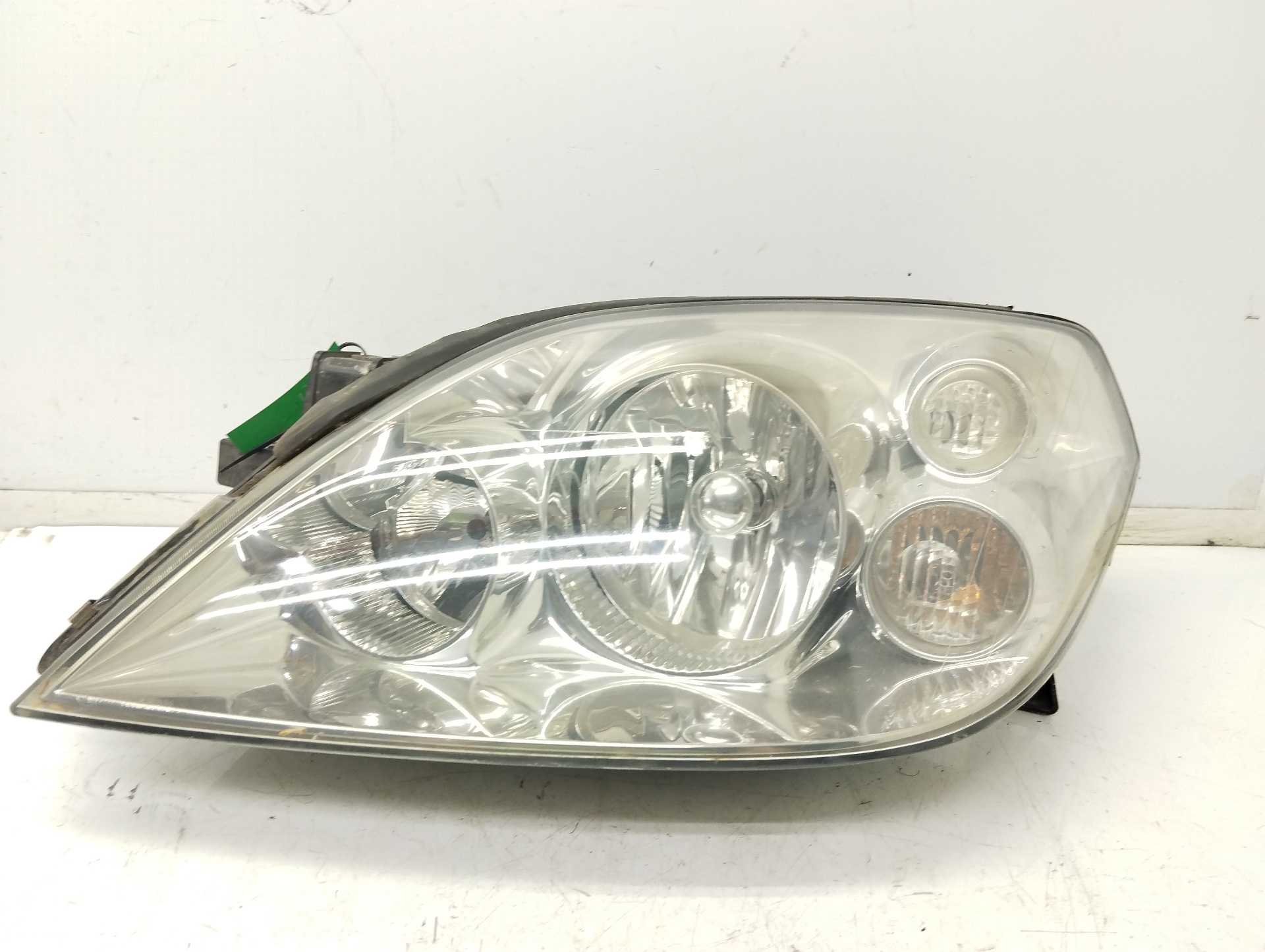 Recambio de faro izquierdo para nissan primera berlina (p12) acenta referencia OEM IAM 1EJ23801001 26060AU800 