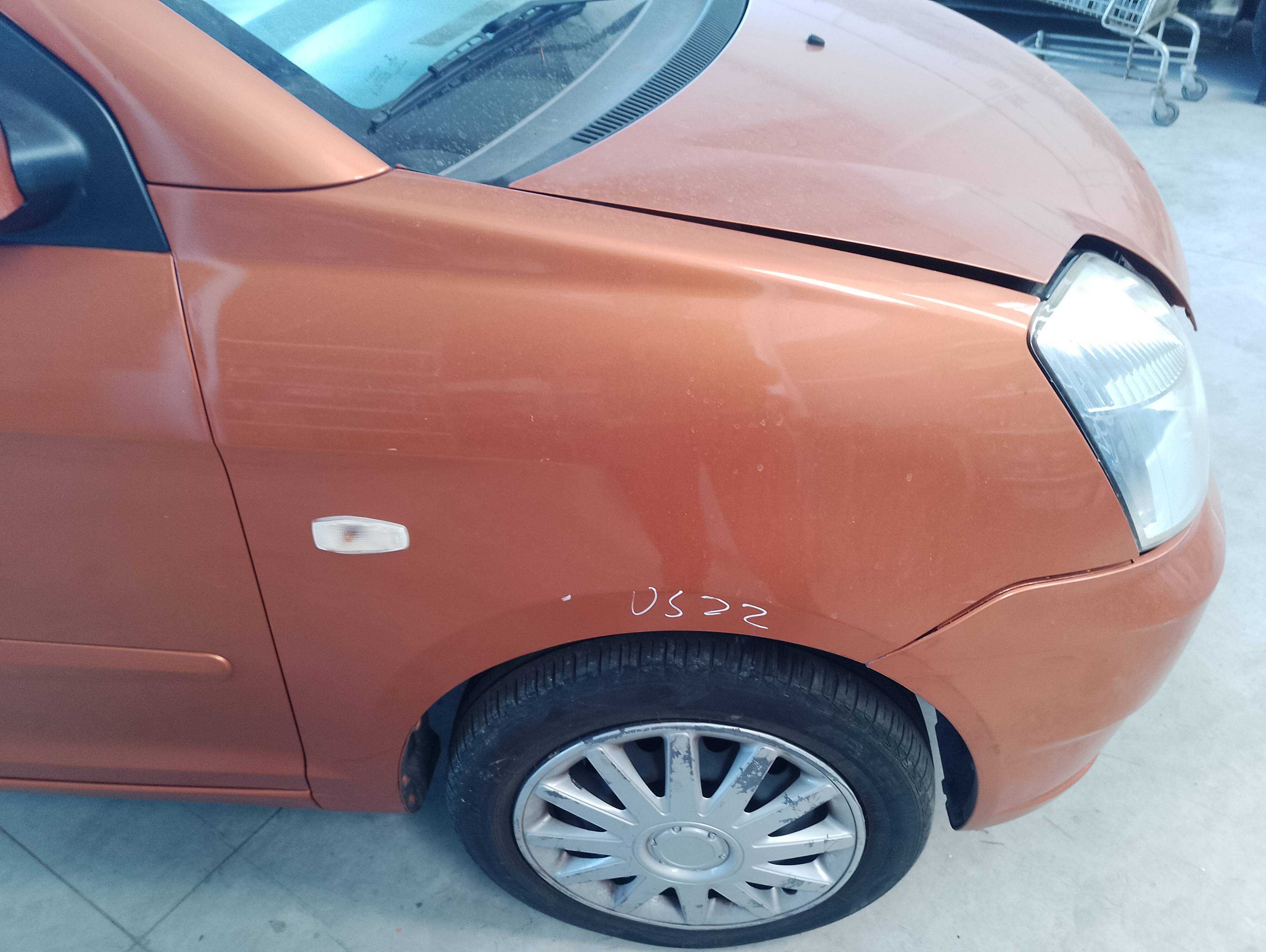 Recambio de aleta delantera derecha para kia picanto 1.1 active referencia OEM IAM   