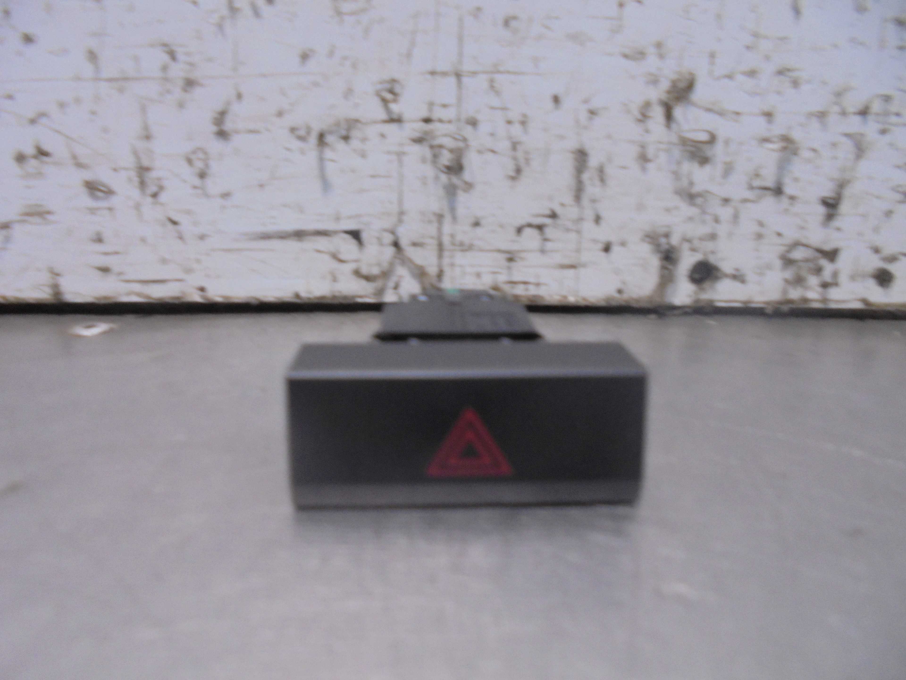 Recambio de mando warning para seat leon (5f1) i-tech referencia OEM IAM 5F0953235  