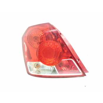PILOTO TRASERO IZQUIERDO 300266L 