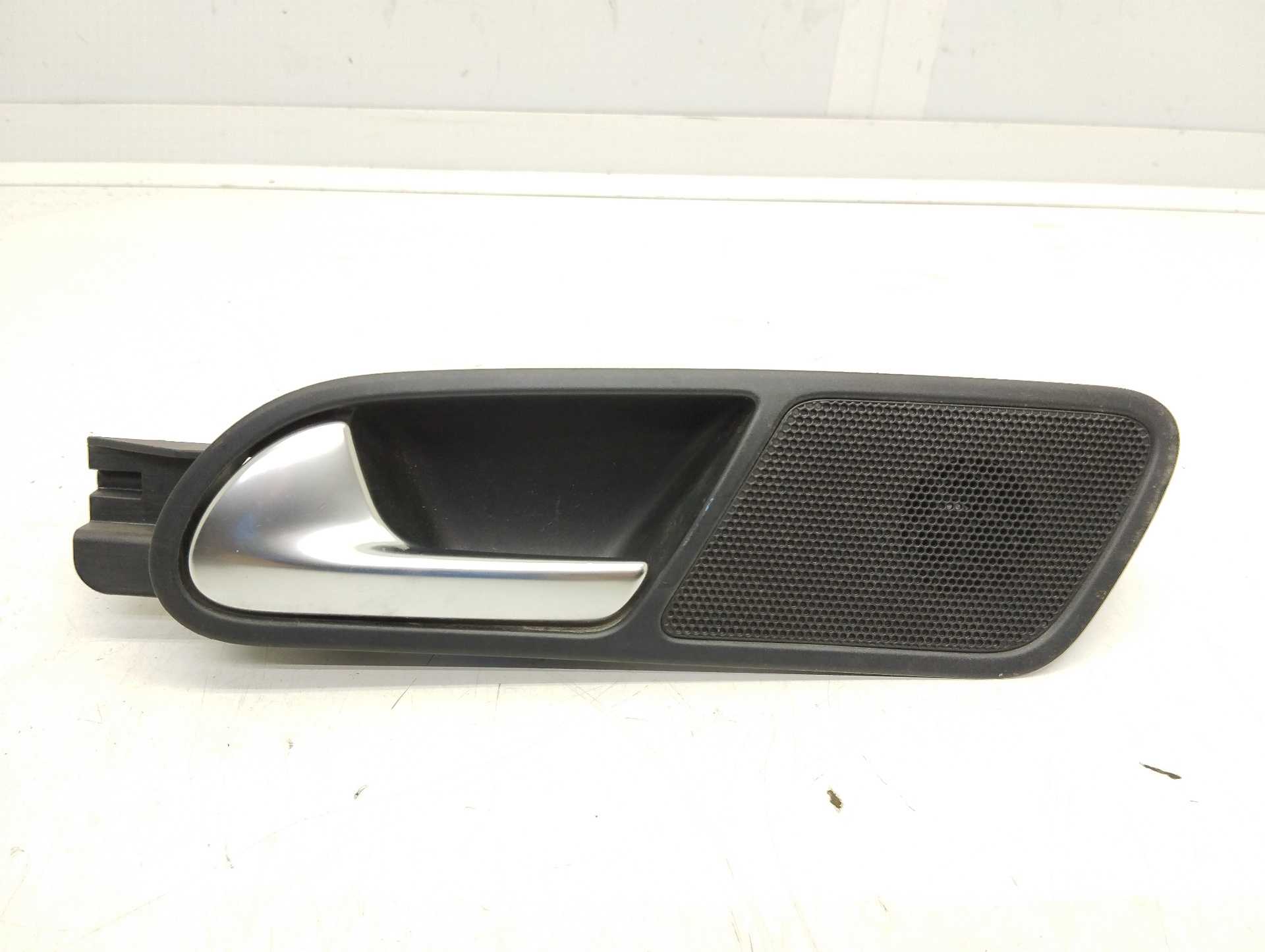 Recambio de maneta interior trasera izquierda para volkswagen tiguan (5n1) 2.0 tdi referencia OEM IAM 5N0839113A  