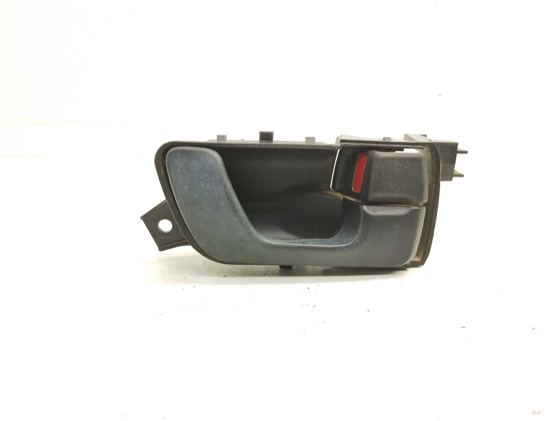 Recambio de maneta interior delantera derecha para mitsubishi montero pinin (h60/h70) 1.8 cat referencia OEM IAM MR393472  