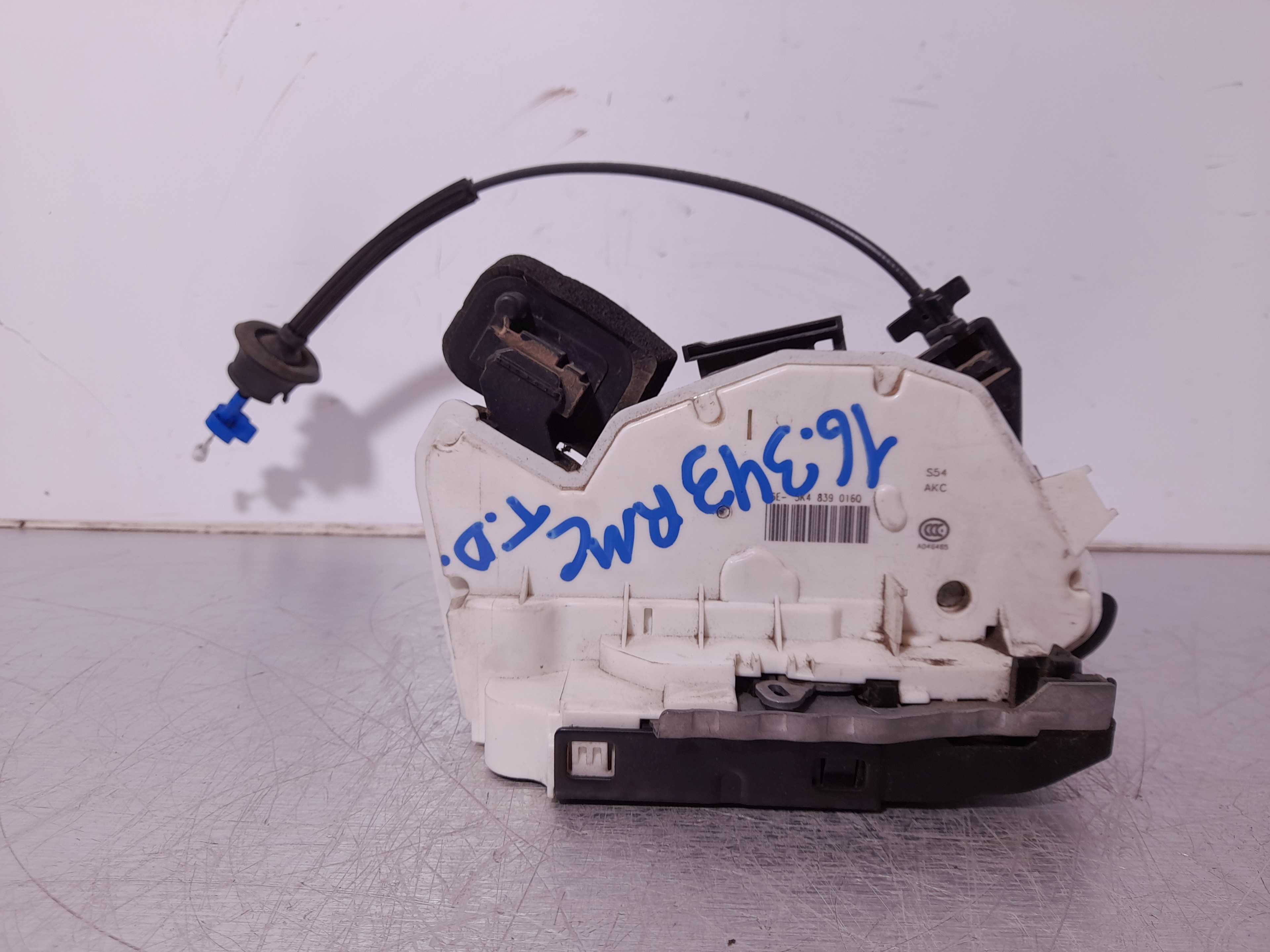 Recambio de cerradura puerta trasera derecha para seat leon (5f1) 1.6 tdi referencia OEM IAM 5K4839016Q  