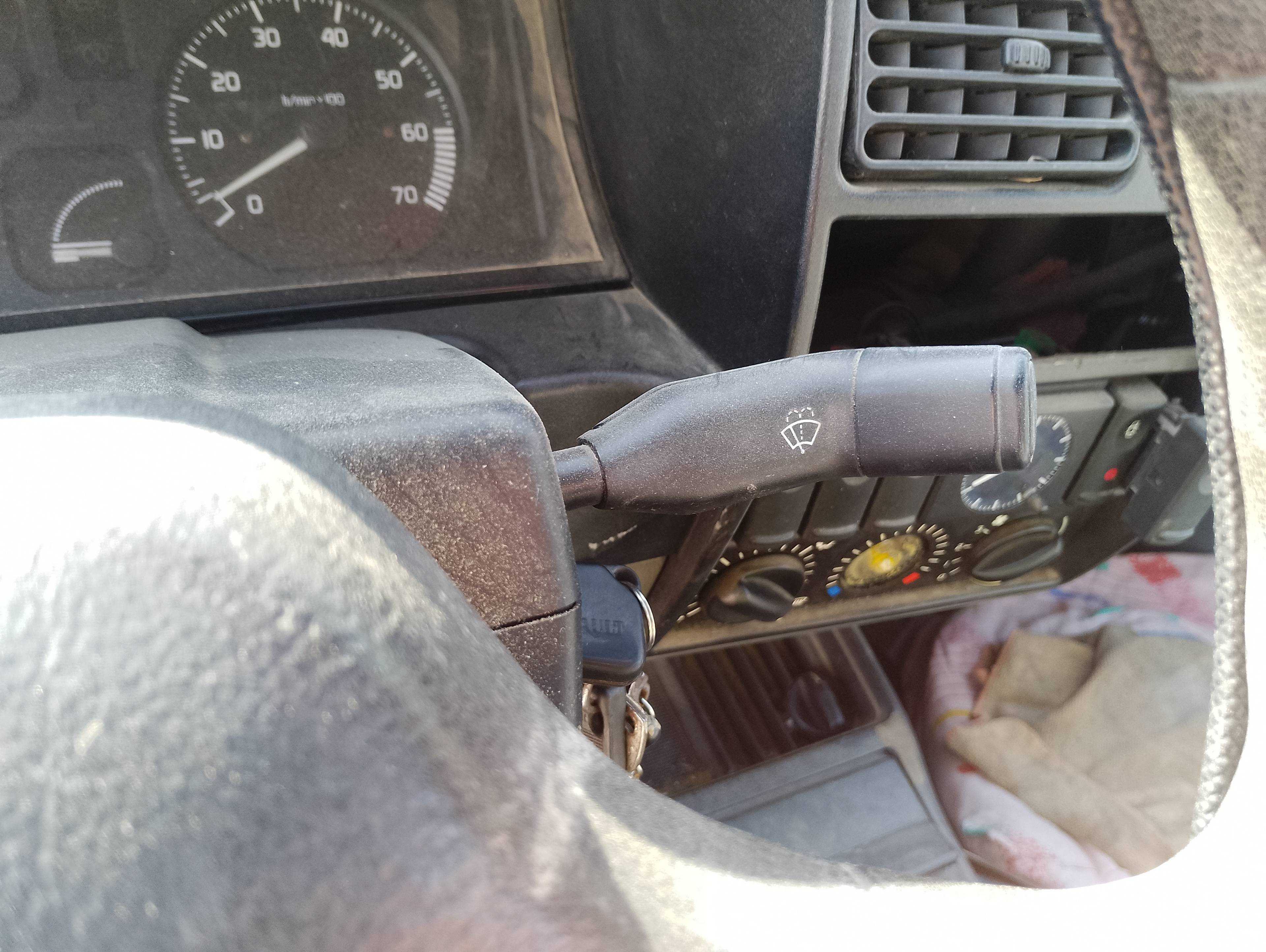 Recambio de mando limpia para renault 19 (b/c/l53) referencia OEM IAM   