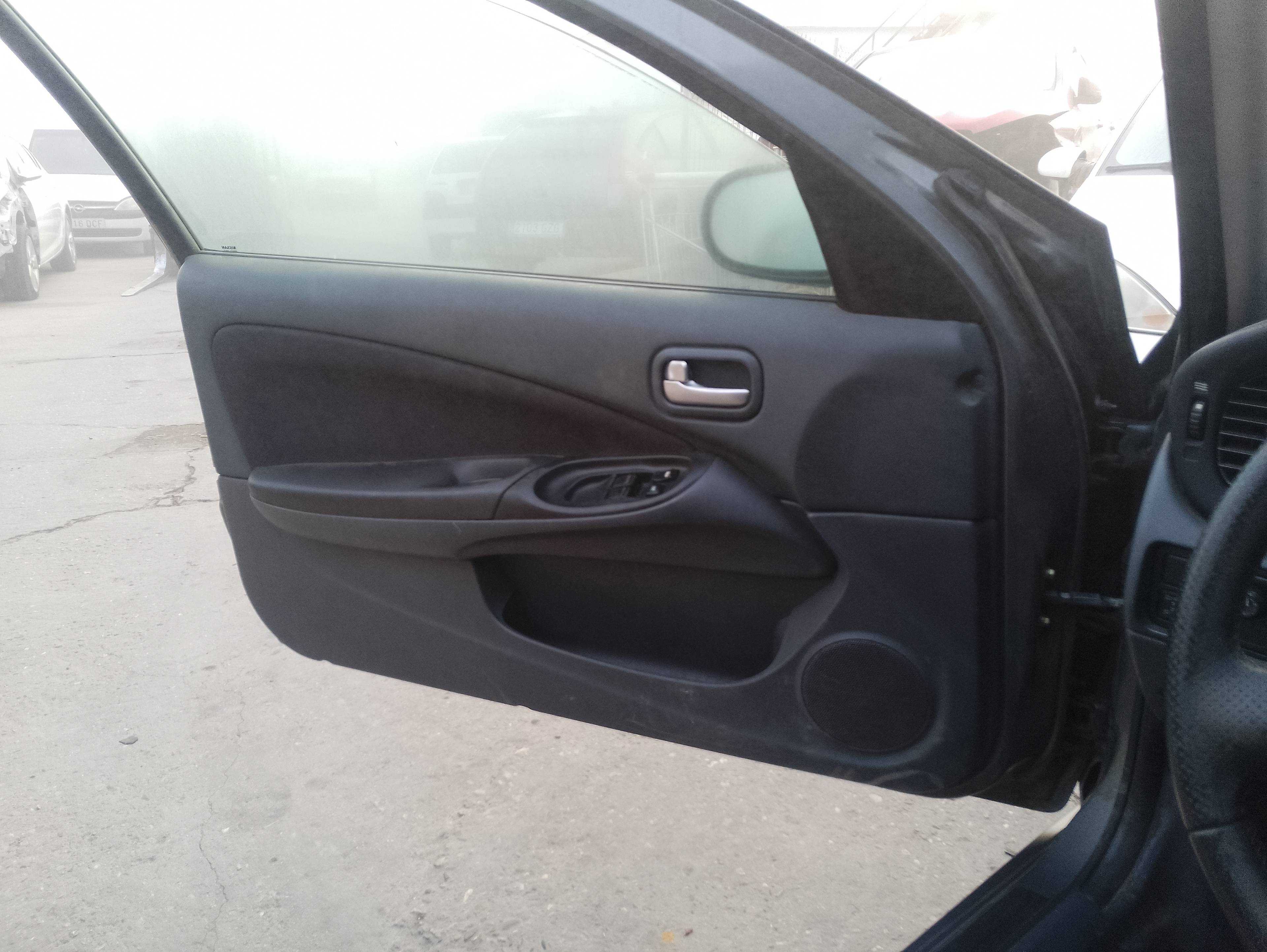 Recambio de guarnecido puerta delantera izquierda para nissan almera (n16/e) acenta referencia OEM IAM   
