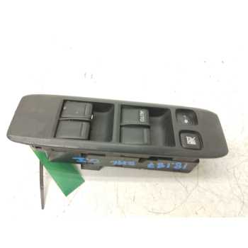 MANDO ELEVALUNAS DELANTERO IZQUIERDO 25401AV640 C8DD702N 