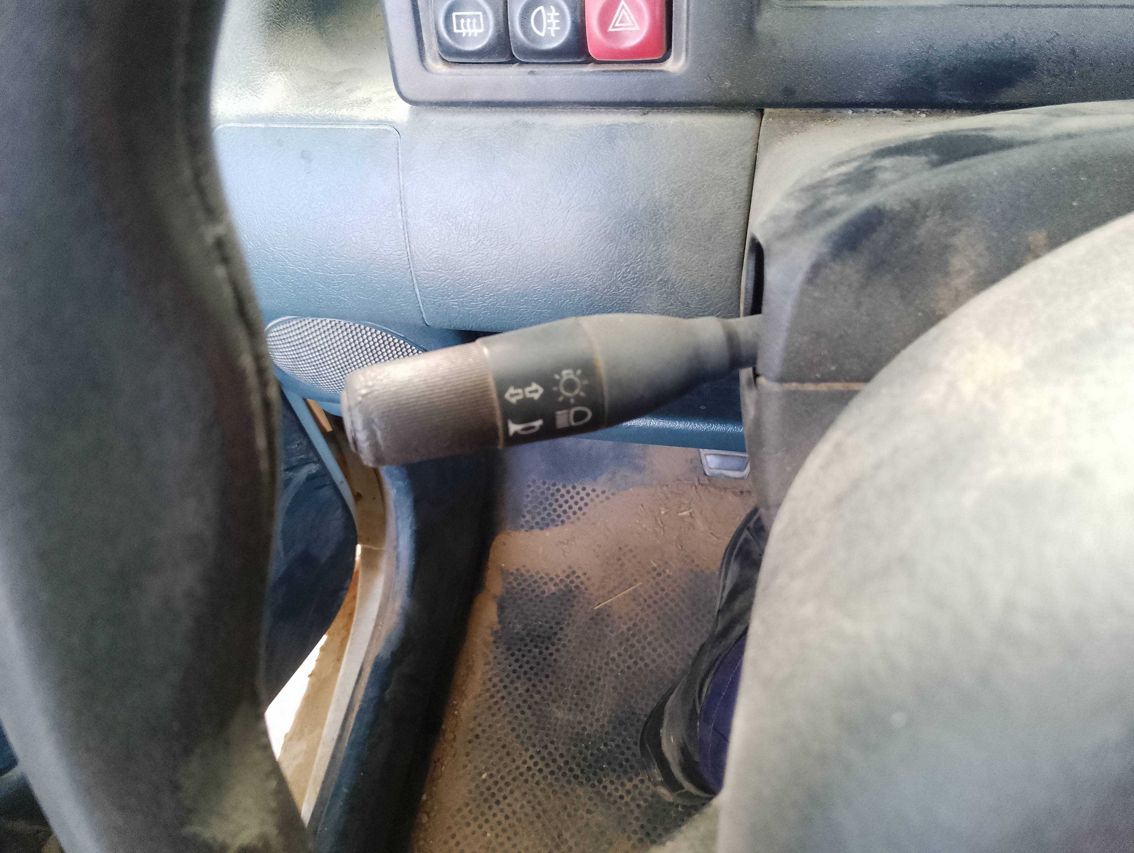 Recambio de mando intermitentes para renault express 1.9 d referencia OEM IAM   
