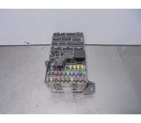 CAJA RELES / FUSIBLES 3820BS6AG000 
