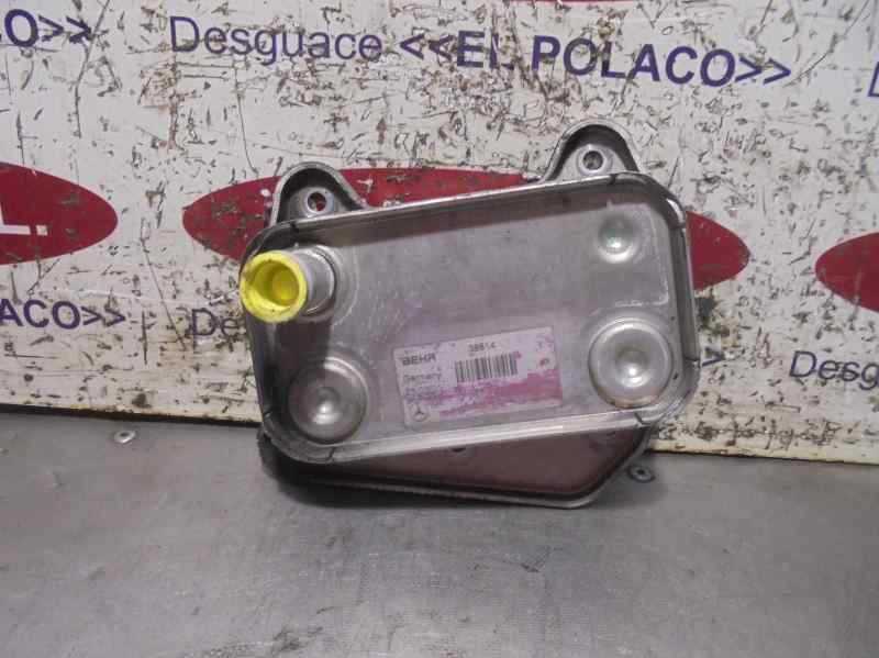 Recambio de enfriador aceite motor para mercedes-benz 311 cdi referencia OEM IAM A6111880301  