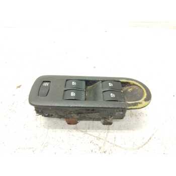 MANDO ELEVALUNAS DELANTERO IZQUIERDO 156018070 